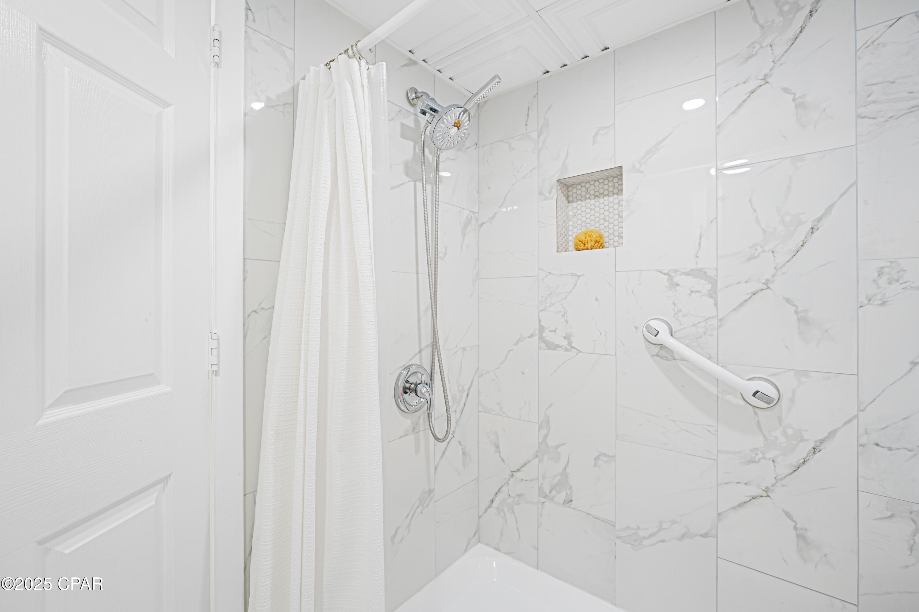 Image 18 For 151 Coyote Pass  23