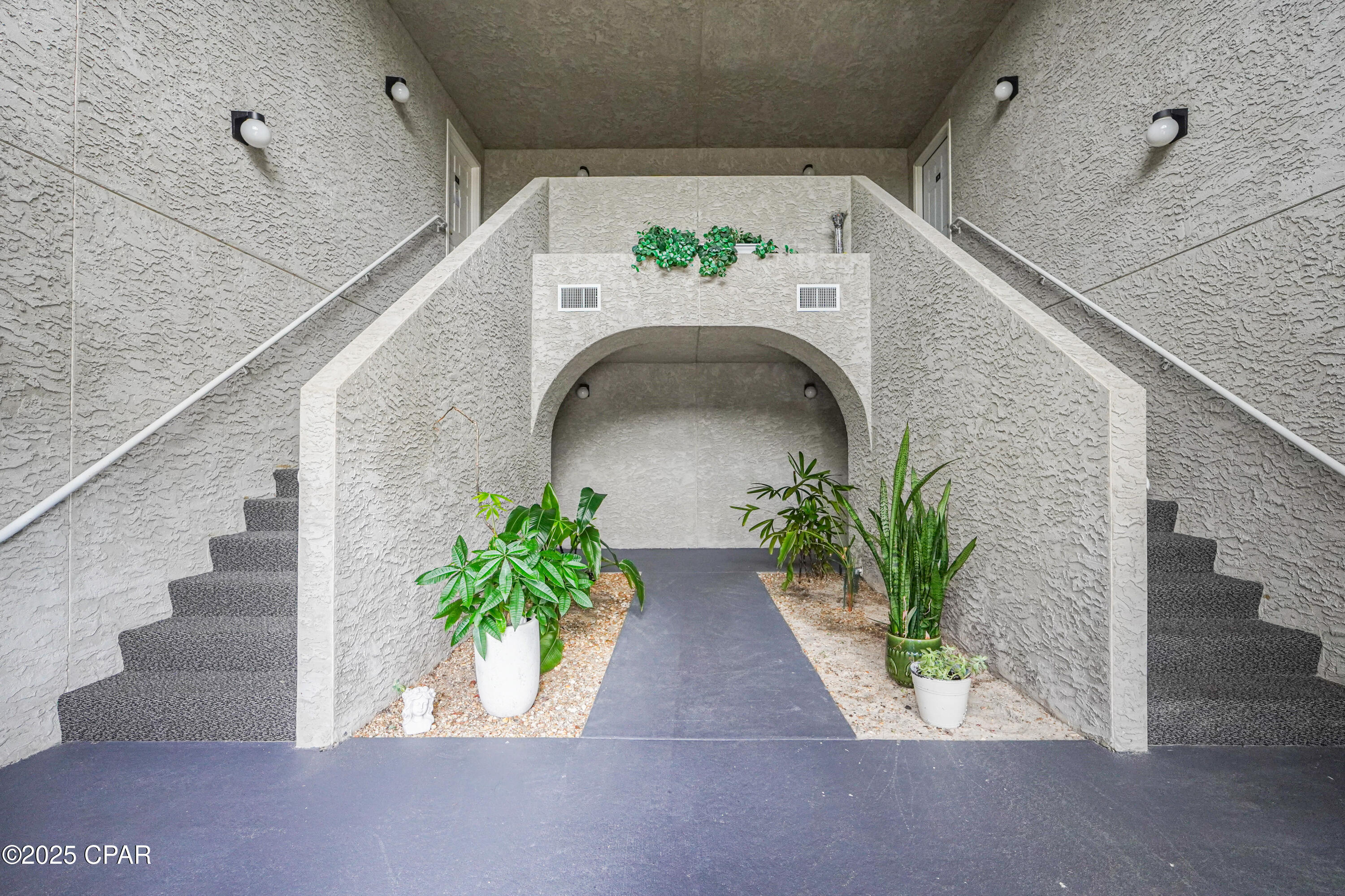 Image 43 For 151 Coyote Pass  23