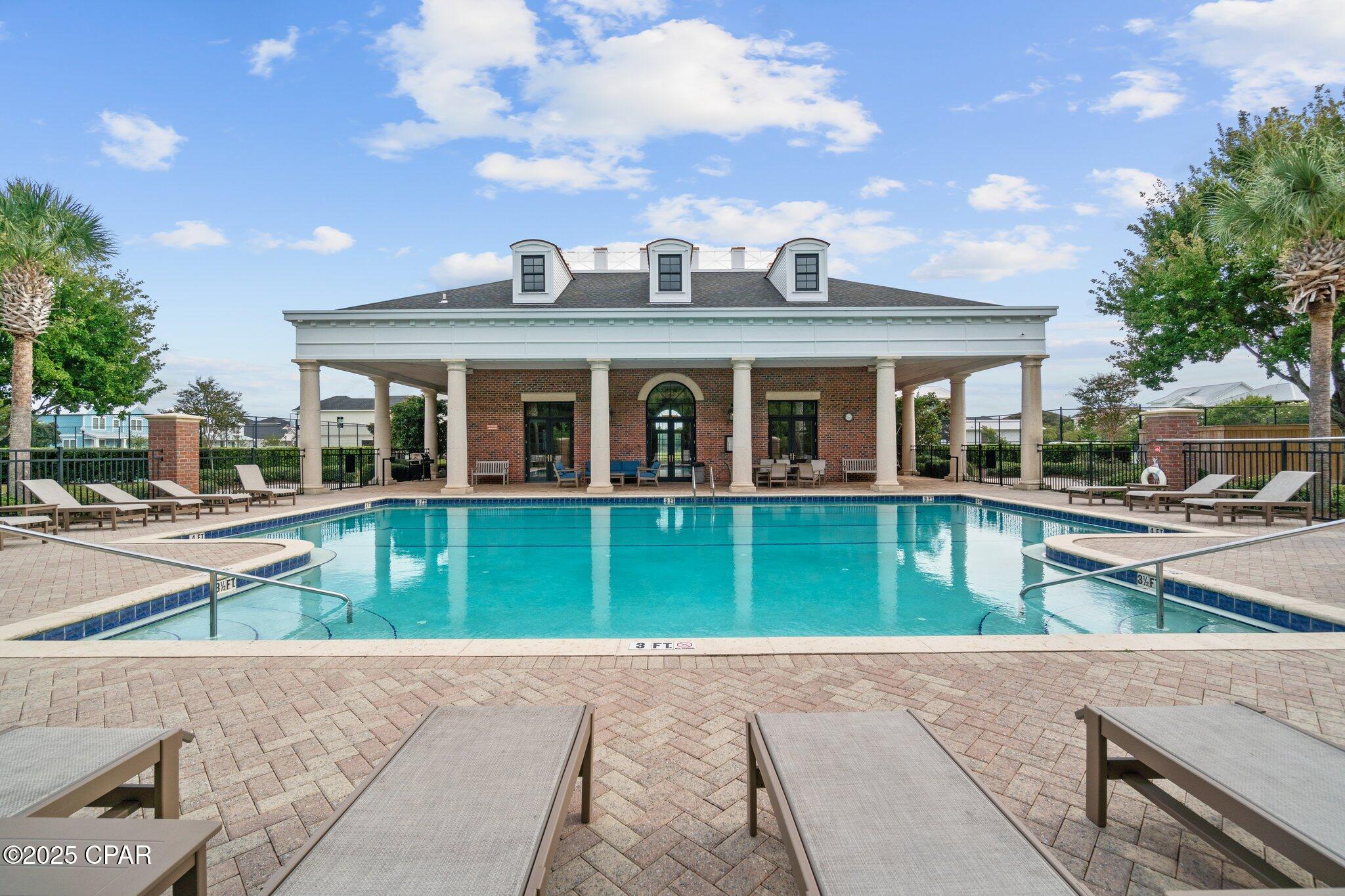 Image 36 For 119 Johns Island Way