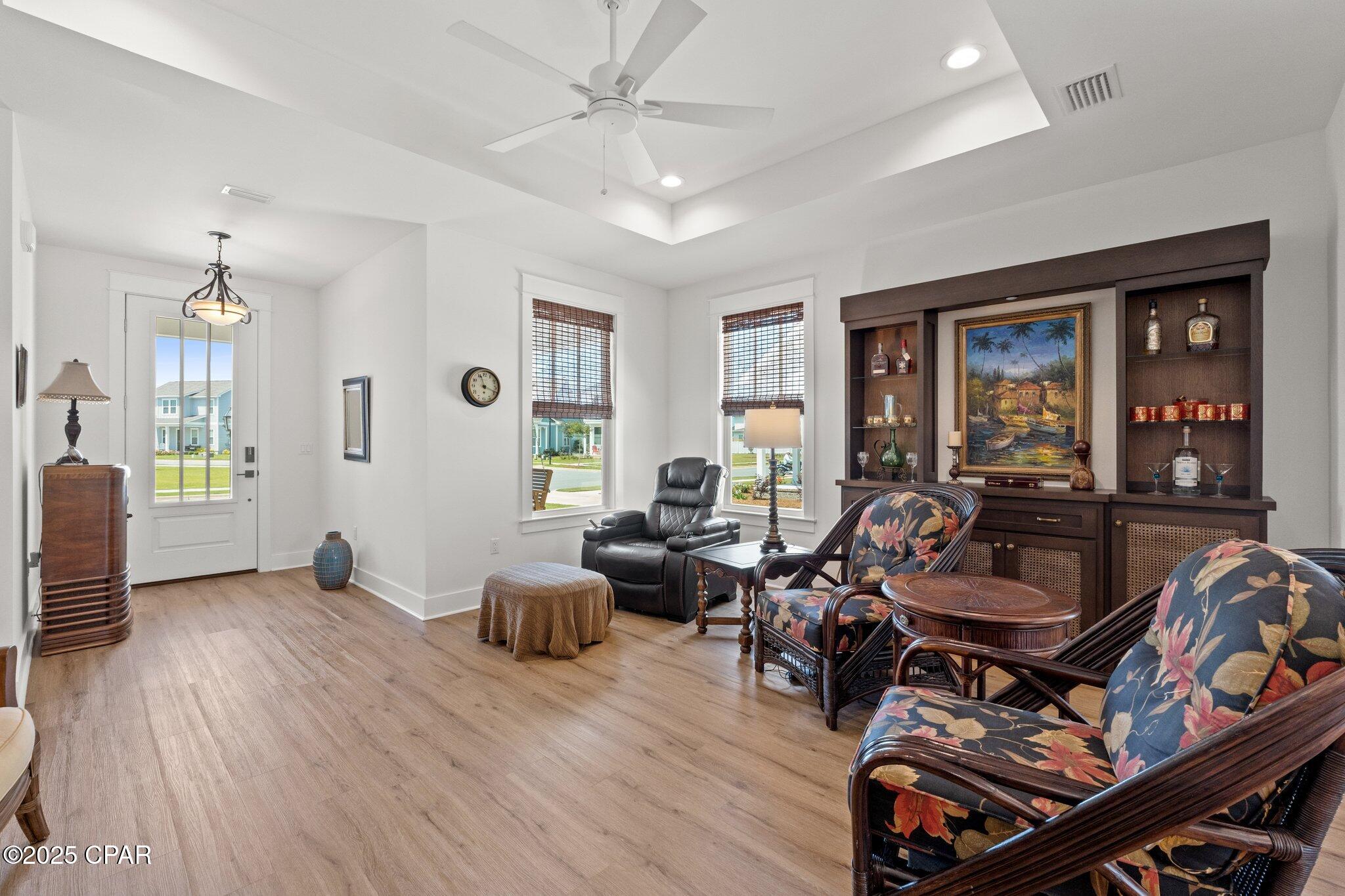 Image 5 For 119 Johns Island Way