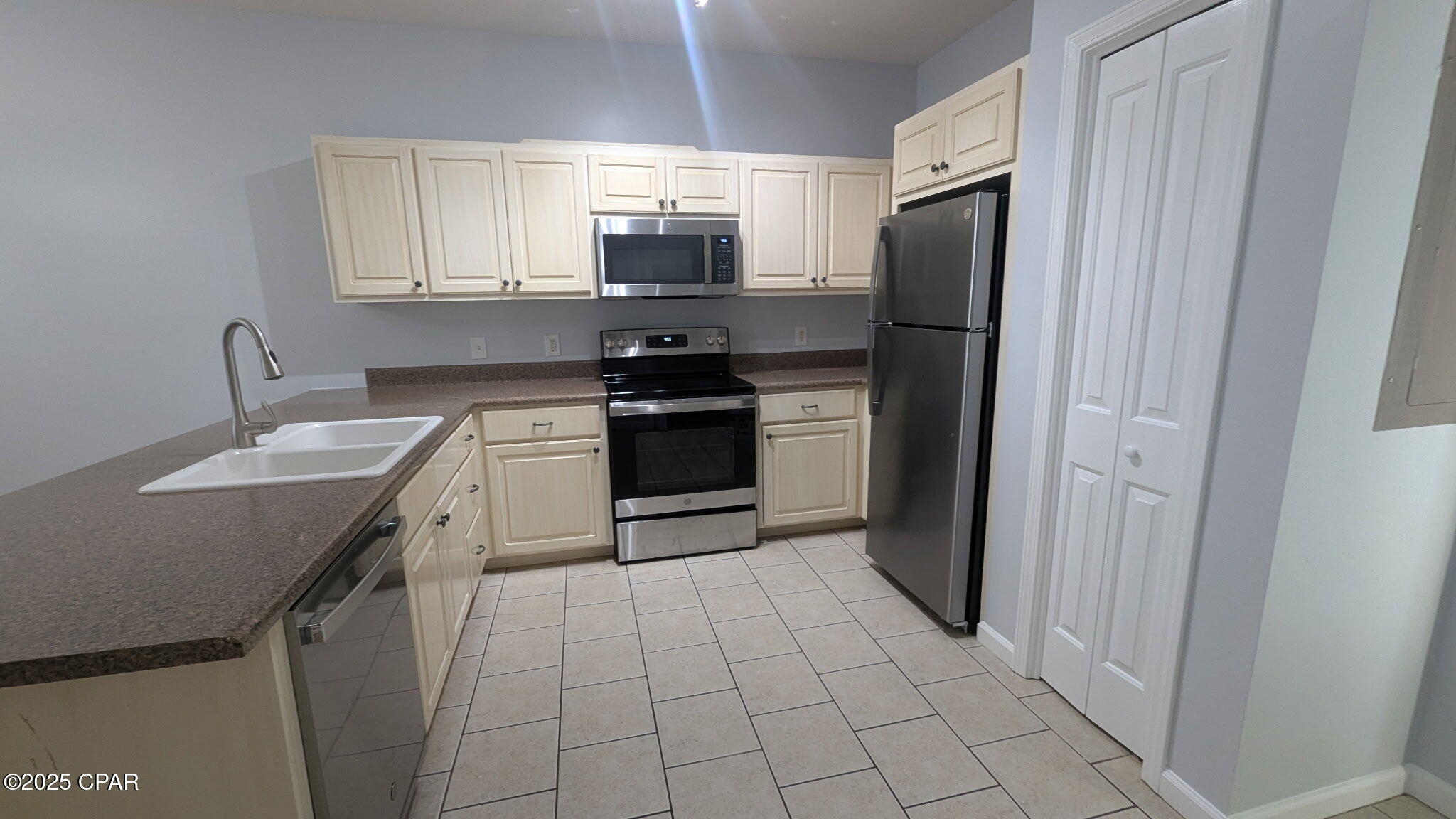 Image 2 For 1840 Annabellas Drive