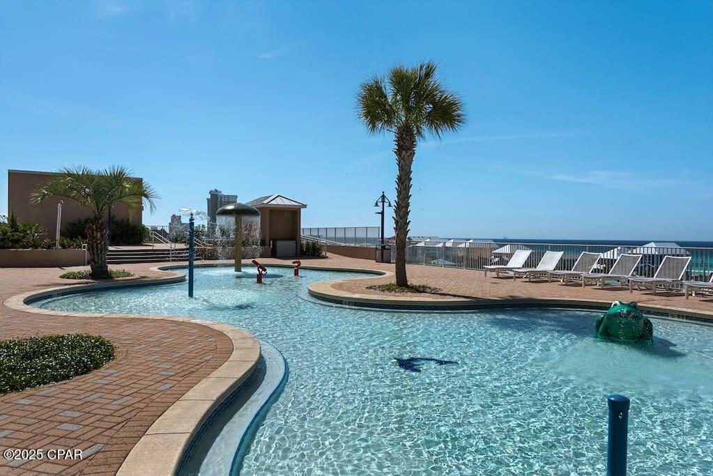 Image 37 For 9860 Thomas Drive 1913