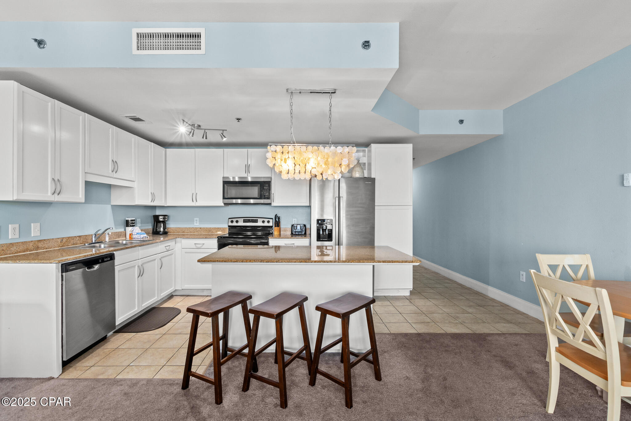 Image 8 For 9860 Thomas Drive 1913