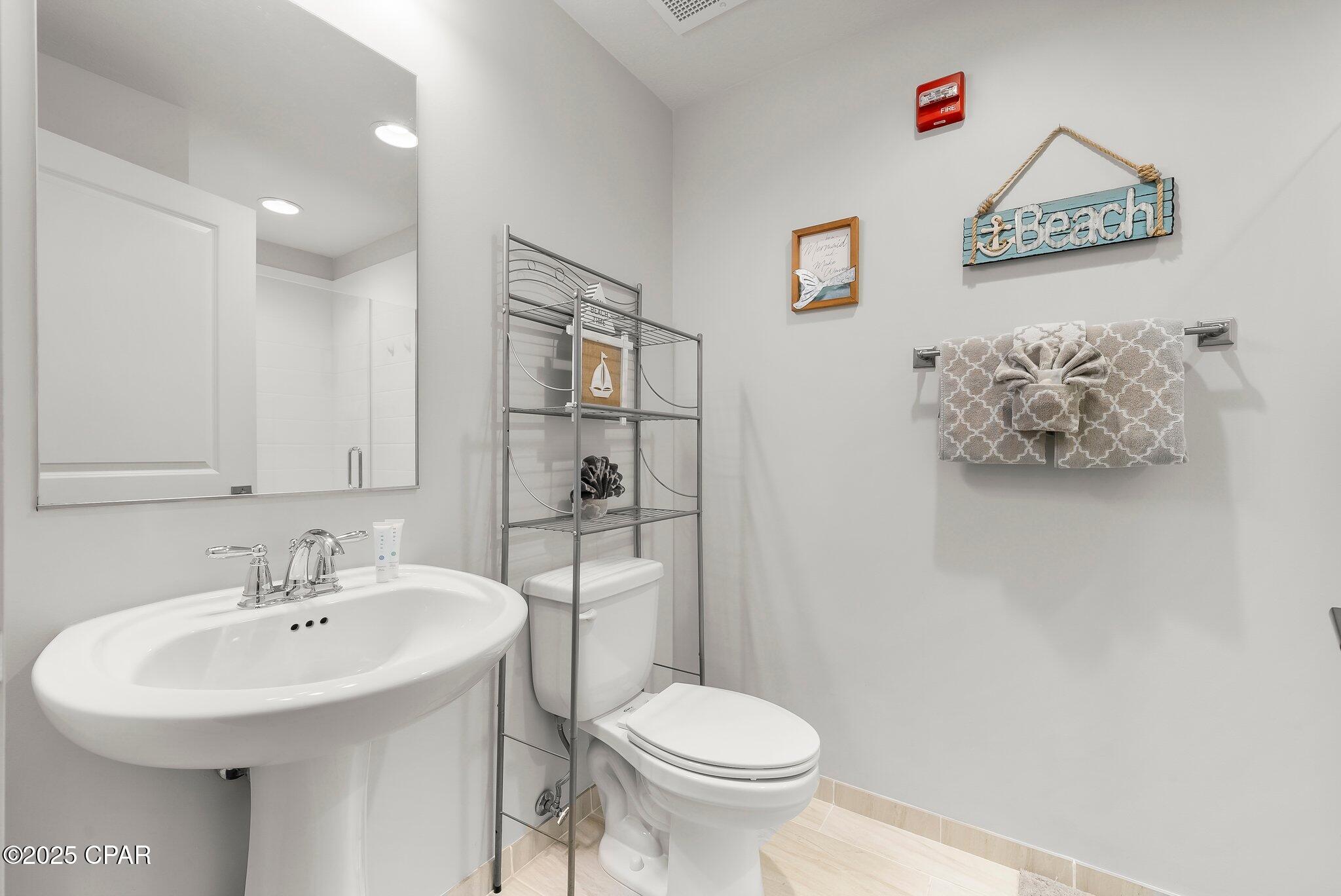 Image 15 For 15928 Front Beach Road 3-909