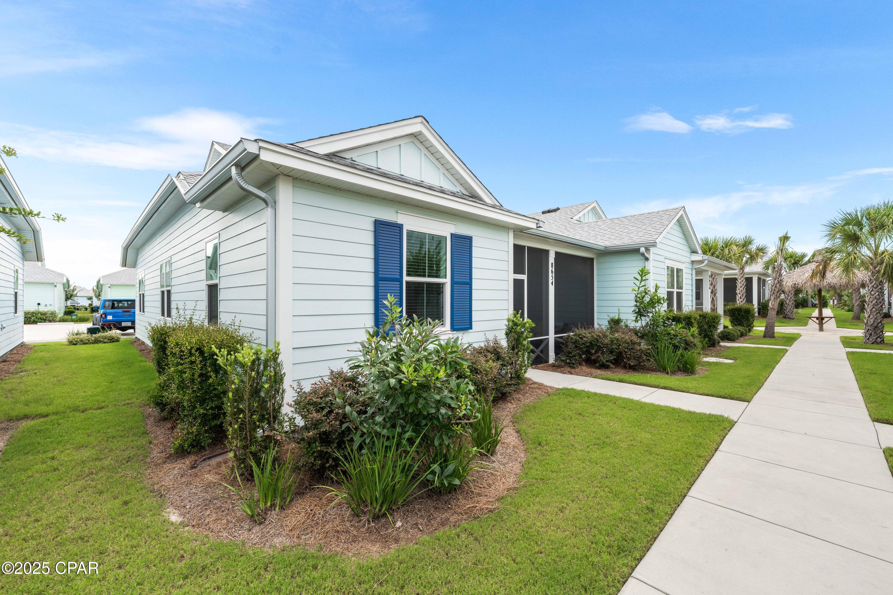 Image 13 For 8654 Coral Reef Way