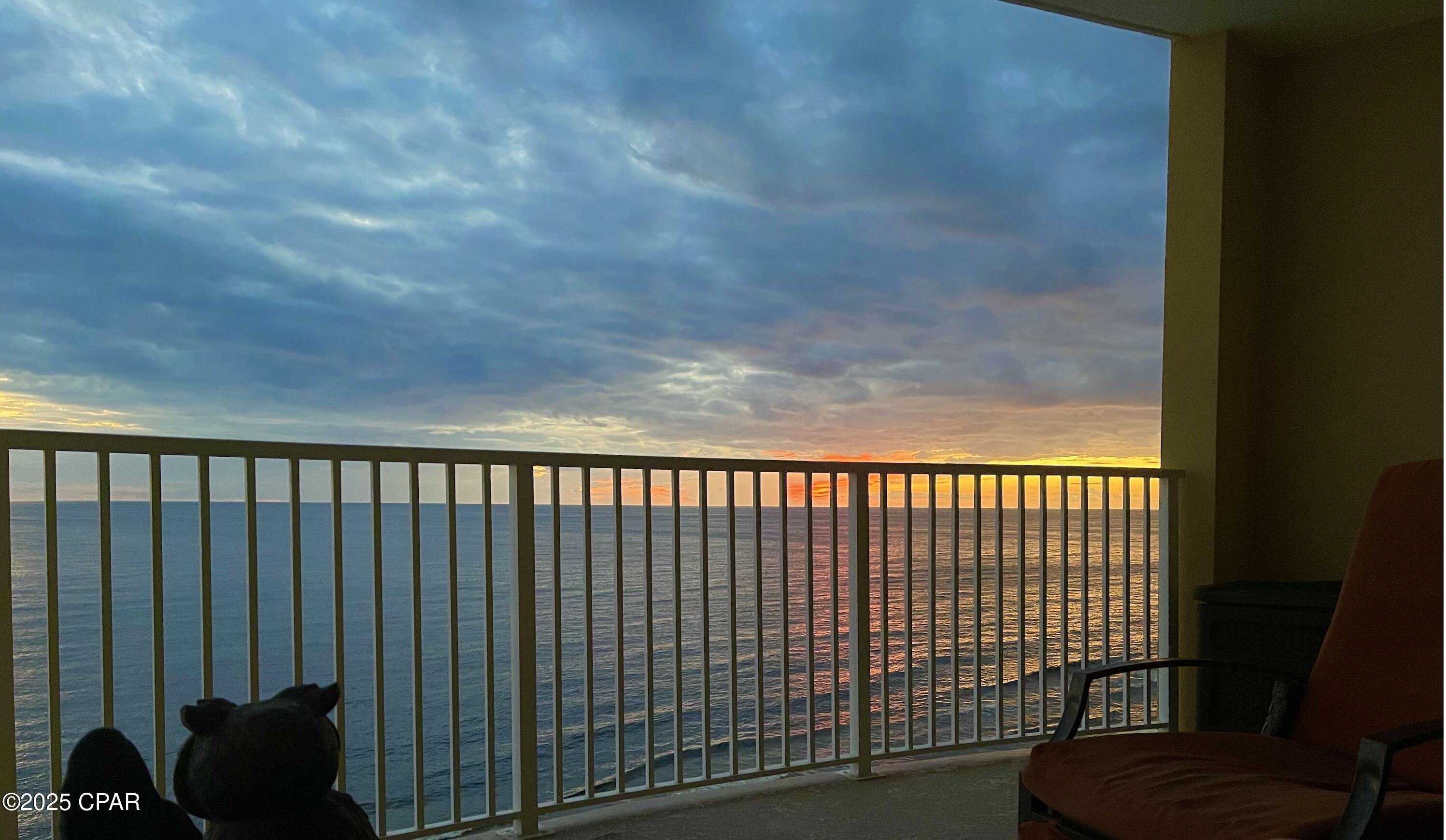 Listing photo id 16 for 17545 Front Beach Road 1105