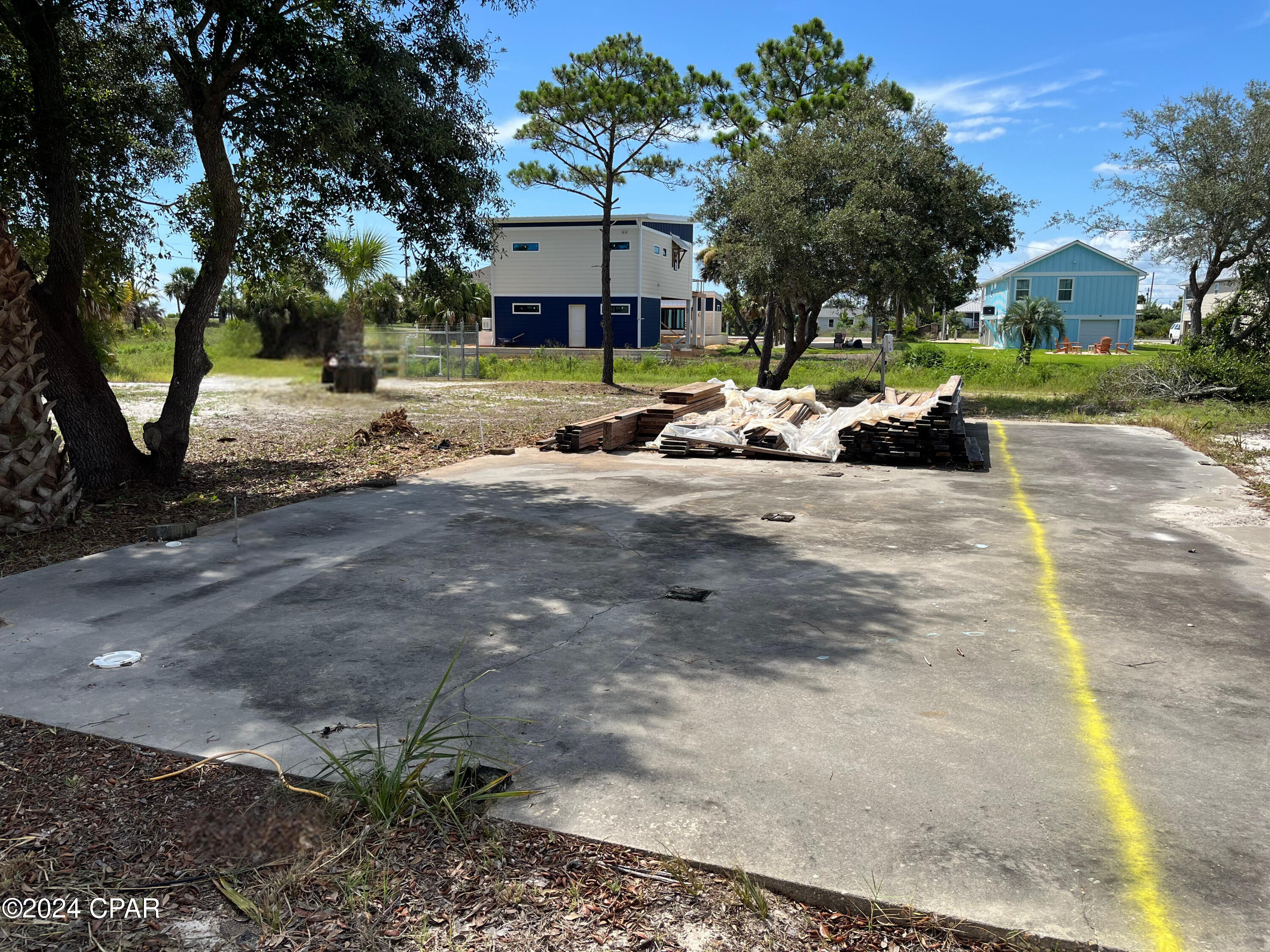 Image 12 For 6661 Americus Avenue