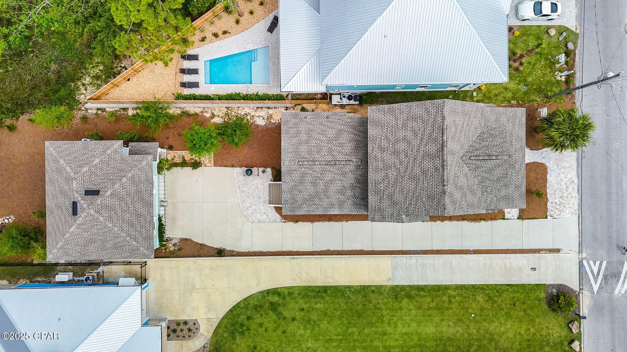 Image 19 For 219 Lakeshore Drive