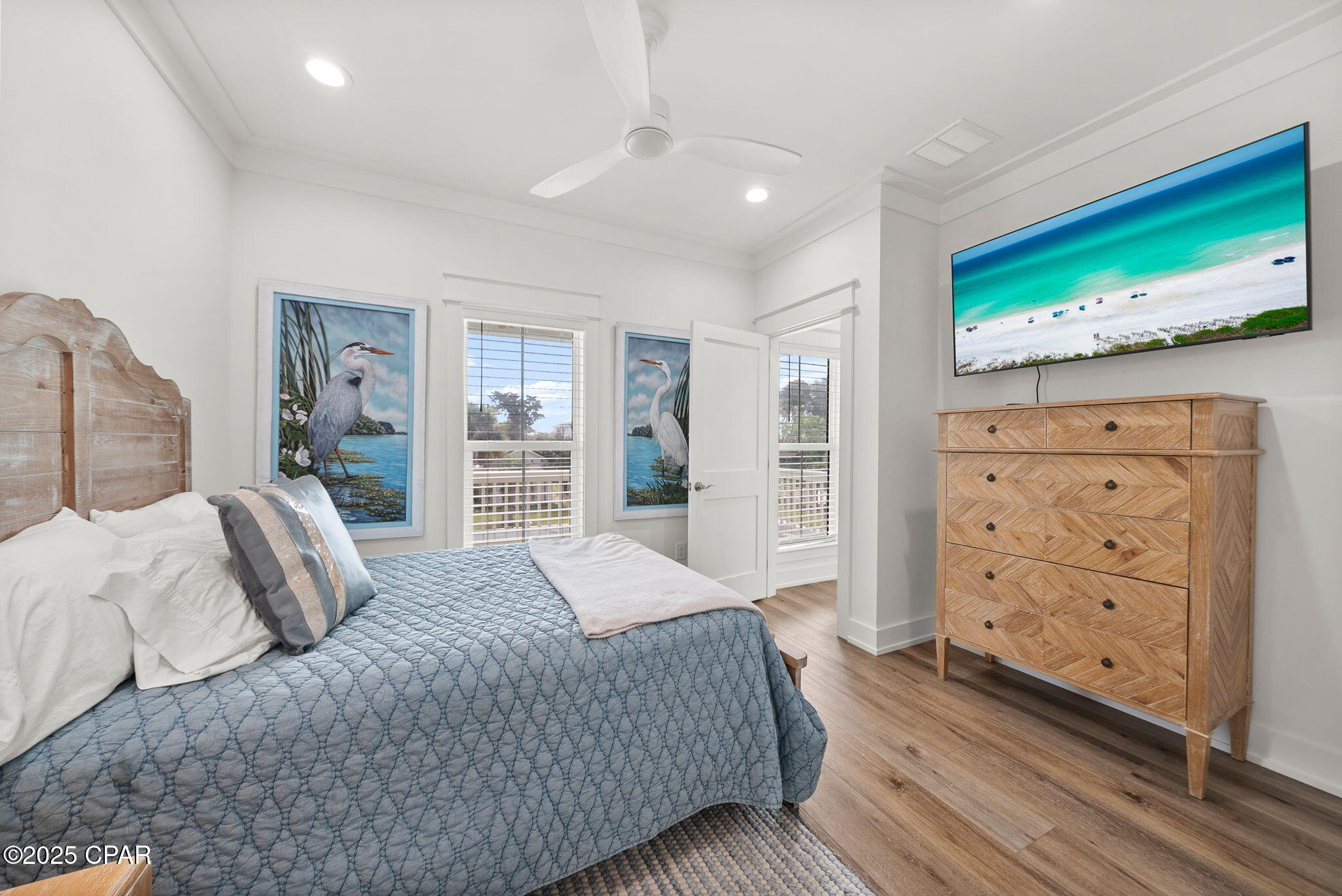 Image 24 For 219 Lakeshore Drive