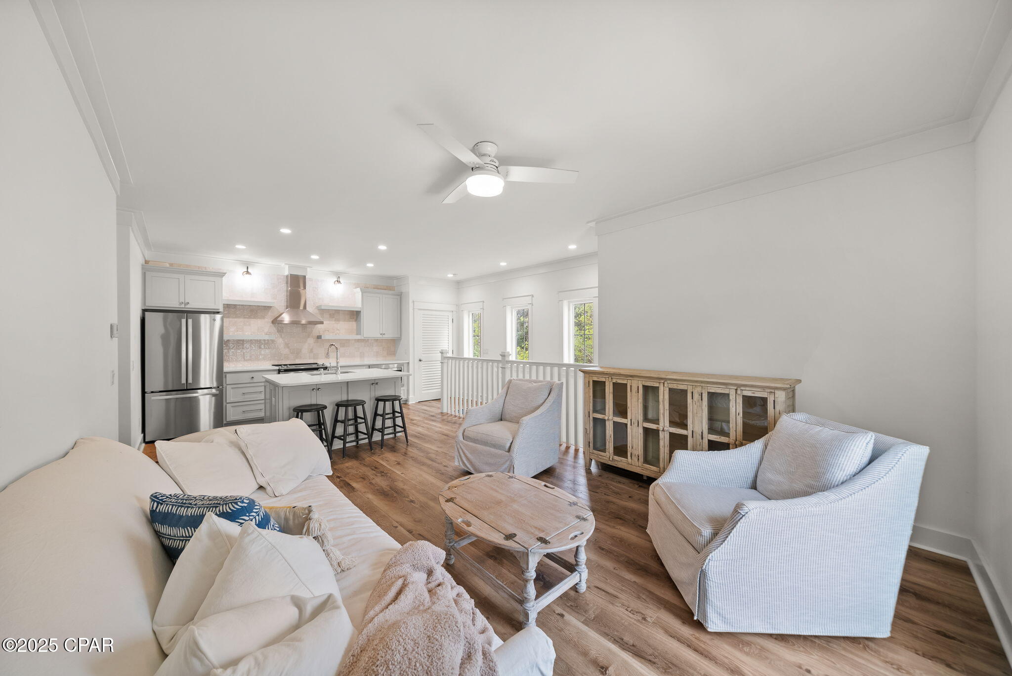 Image 33 For 219 Lakeshore Drive