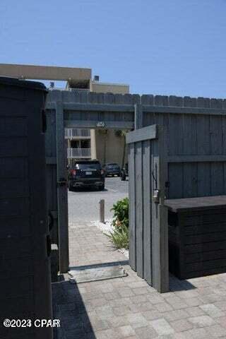 Image 70 For 4129 Cobia Street