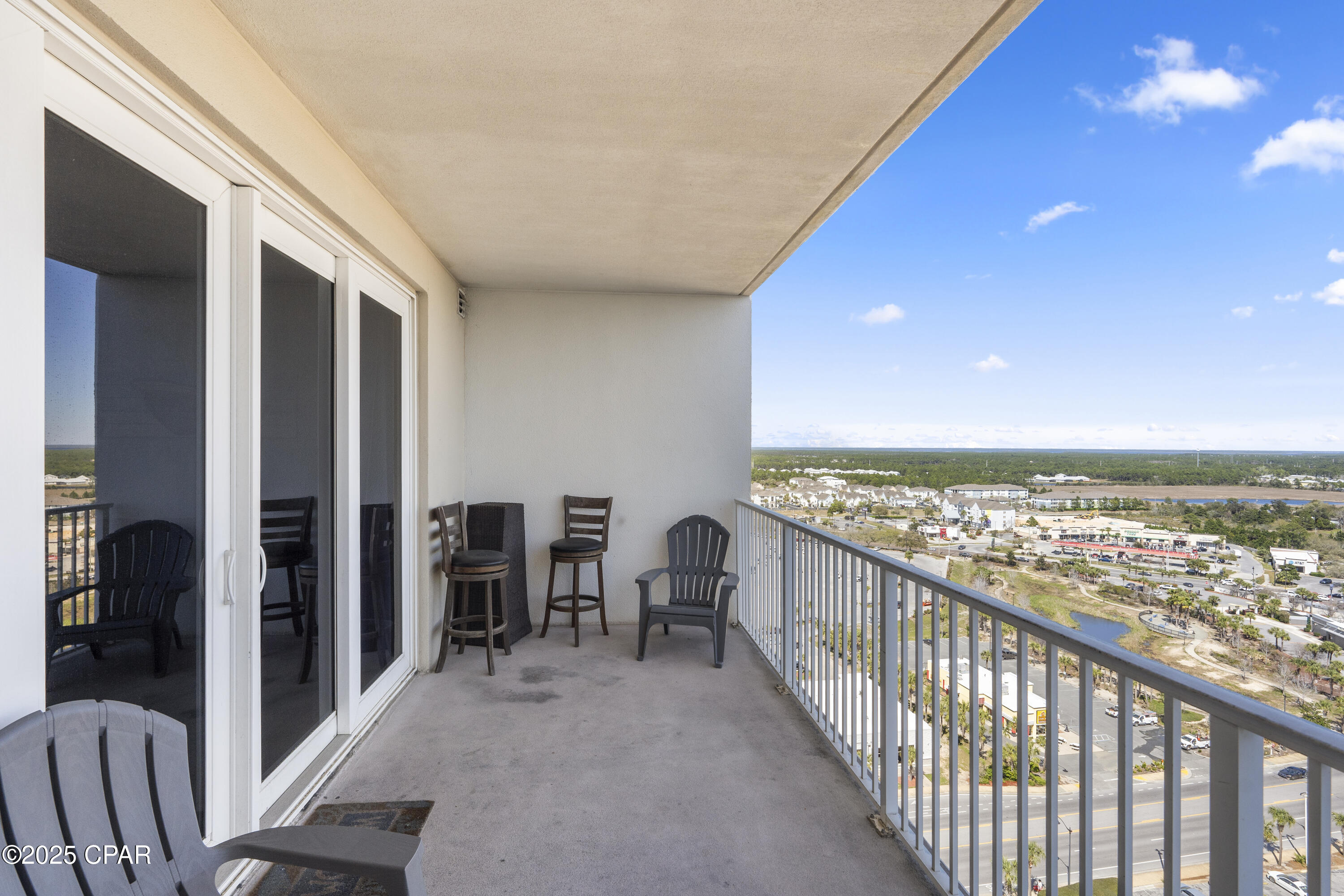 Image 23 For 9902 Thomas Drive  1735