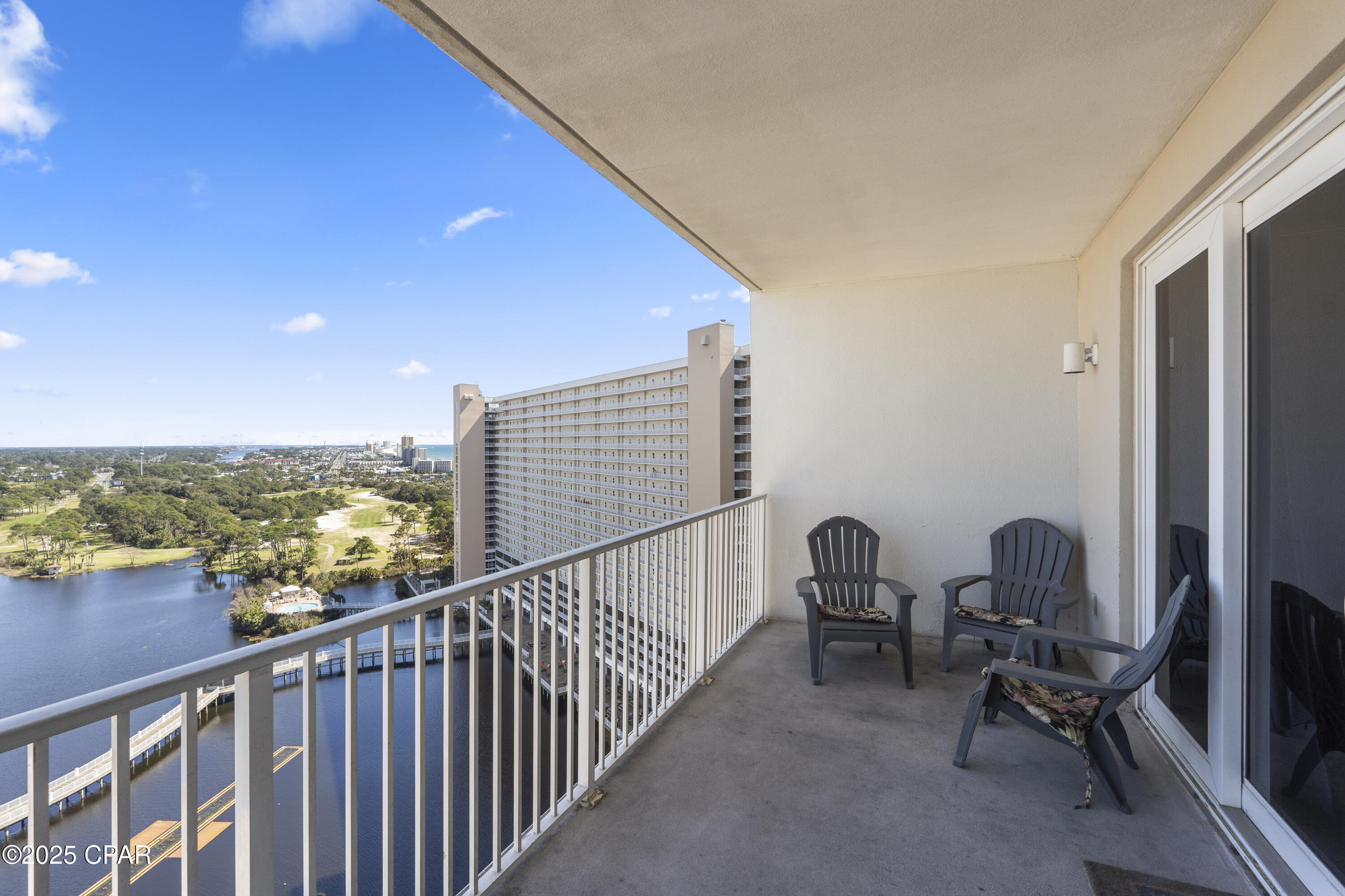 Image 24 For 9902 Thomas Drive  1735