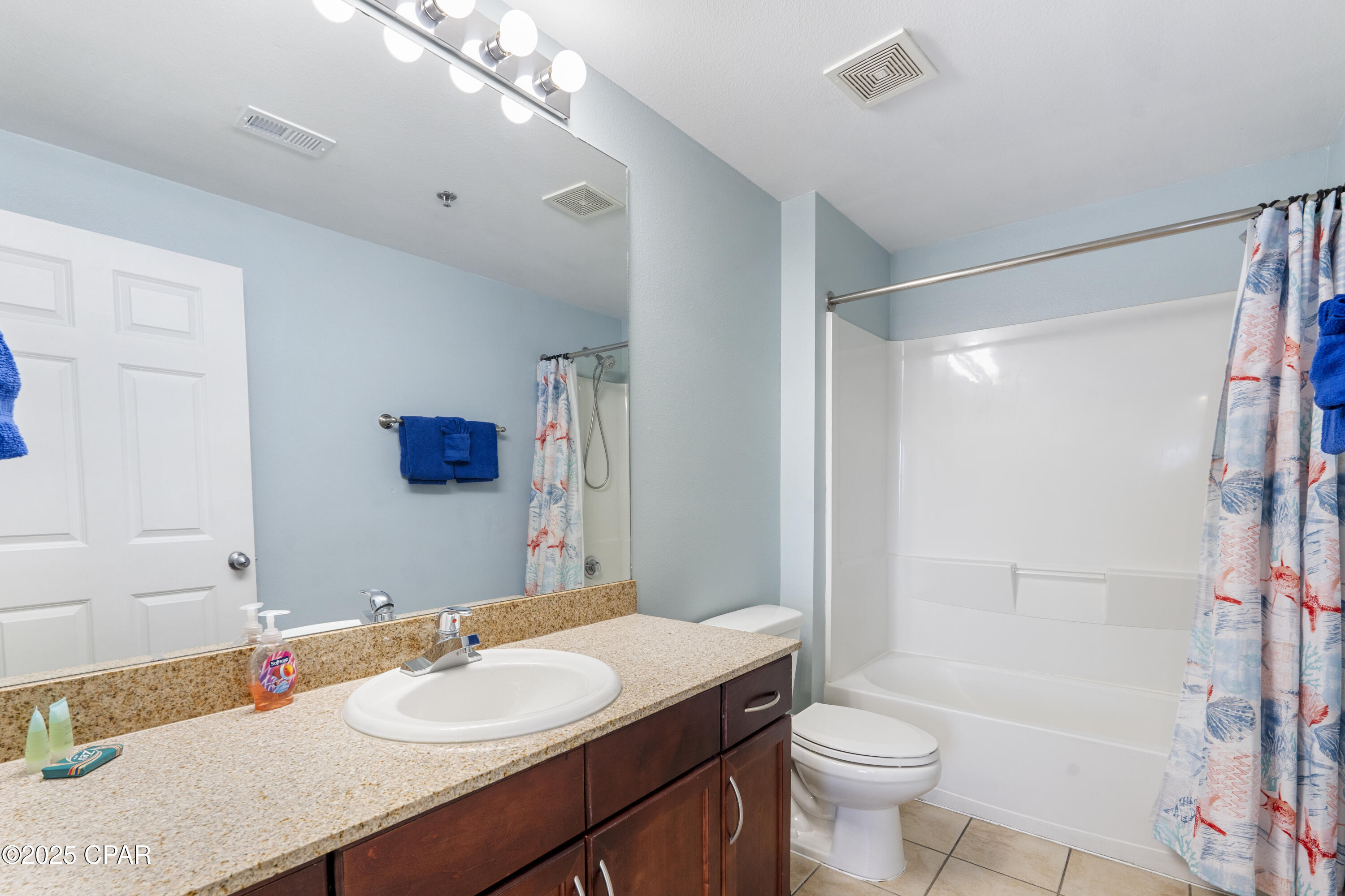 Image 6 For 9902 Thomas Drive  1735