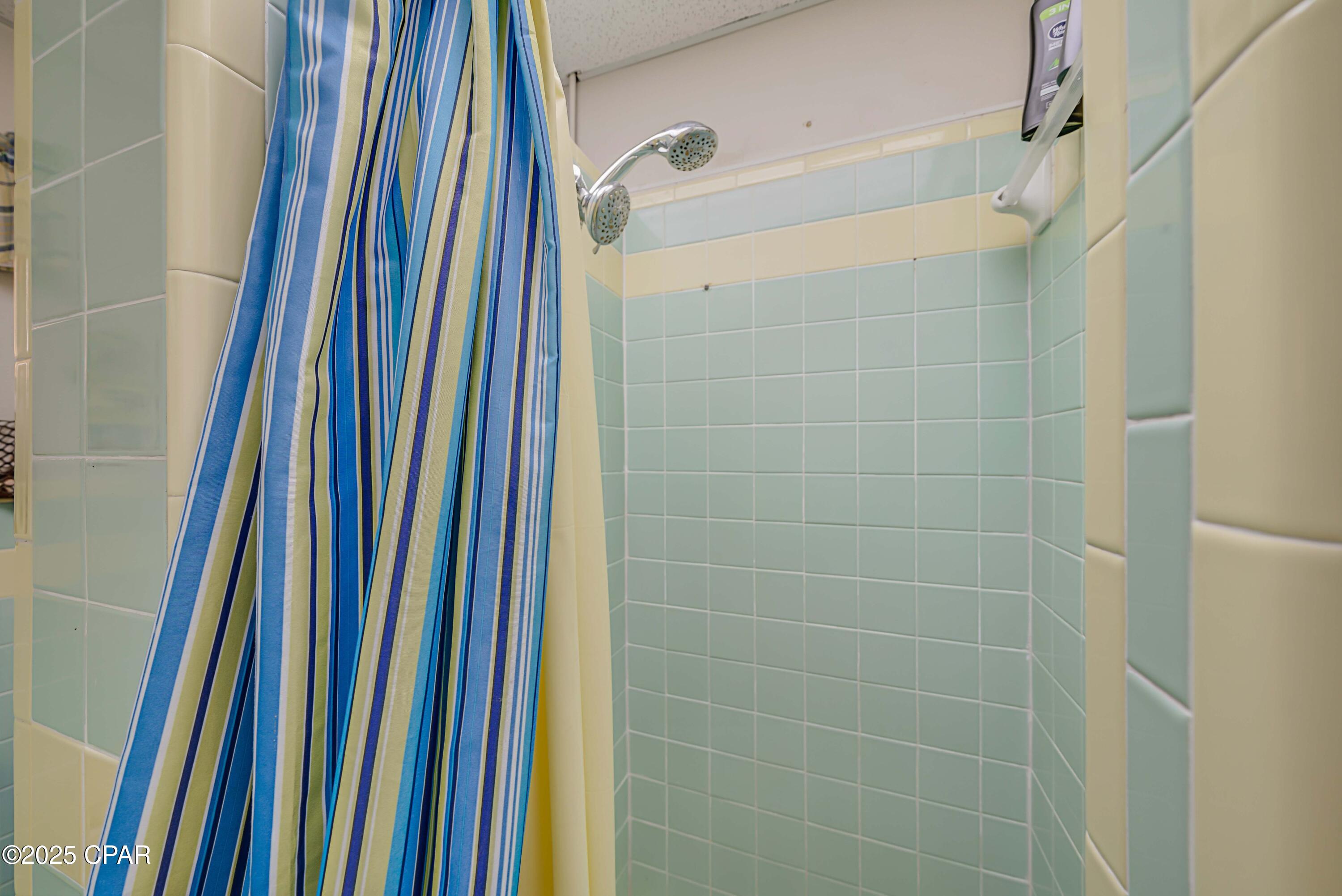 Image 12 For 5323 Thomas Drive 25