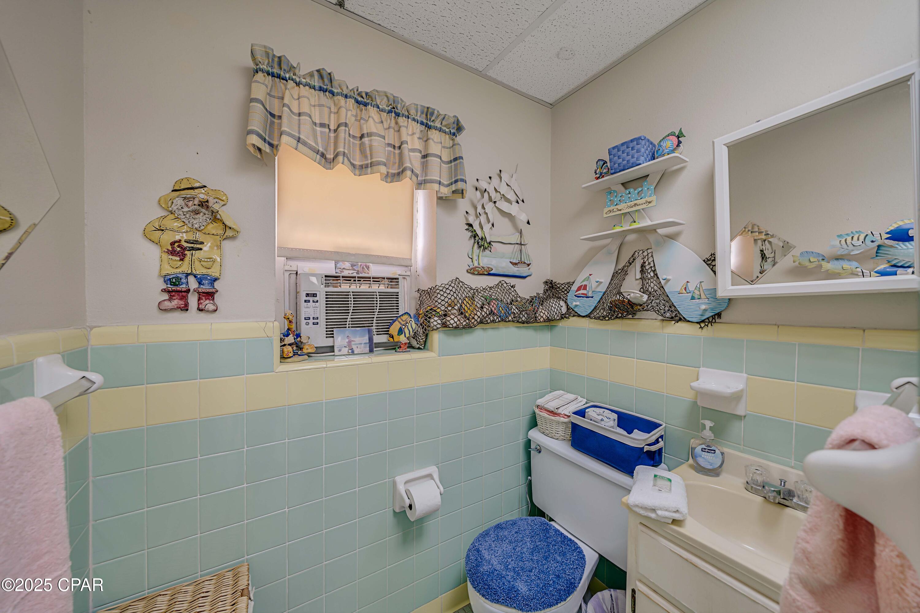 Image 13 For 5323 Thomas Drive 25