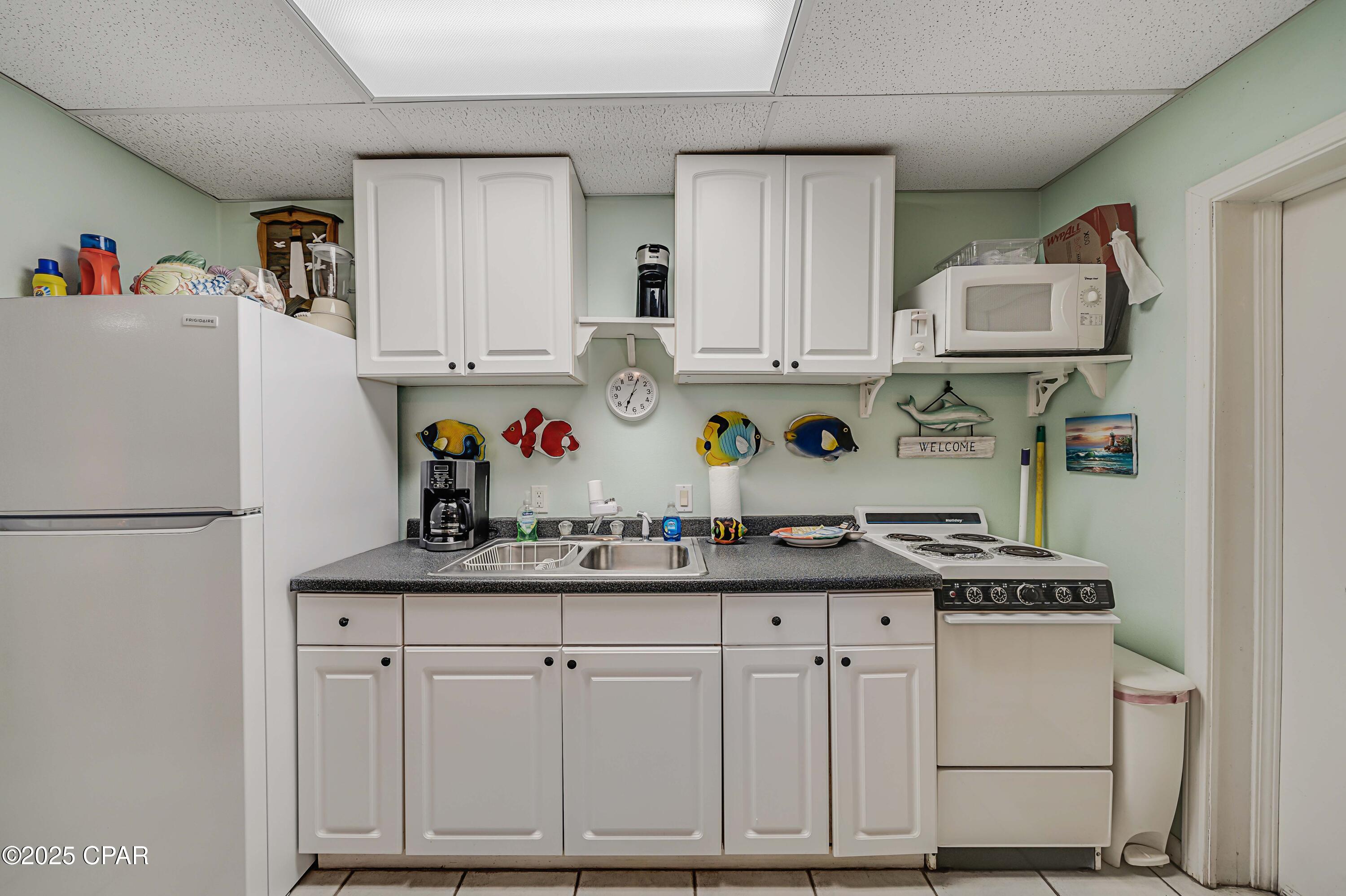 Image 7 For 5323 Thomas Drive 25