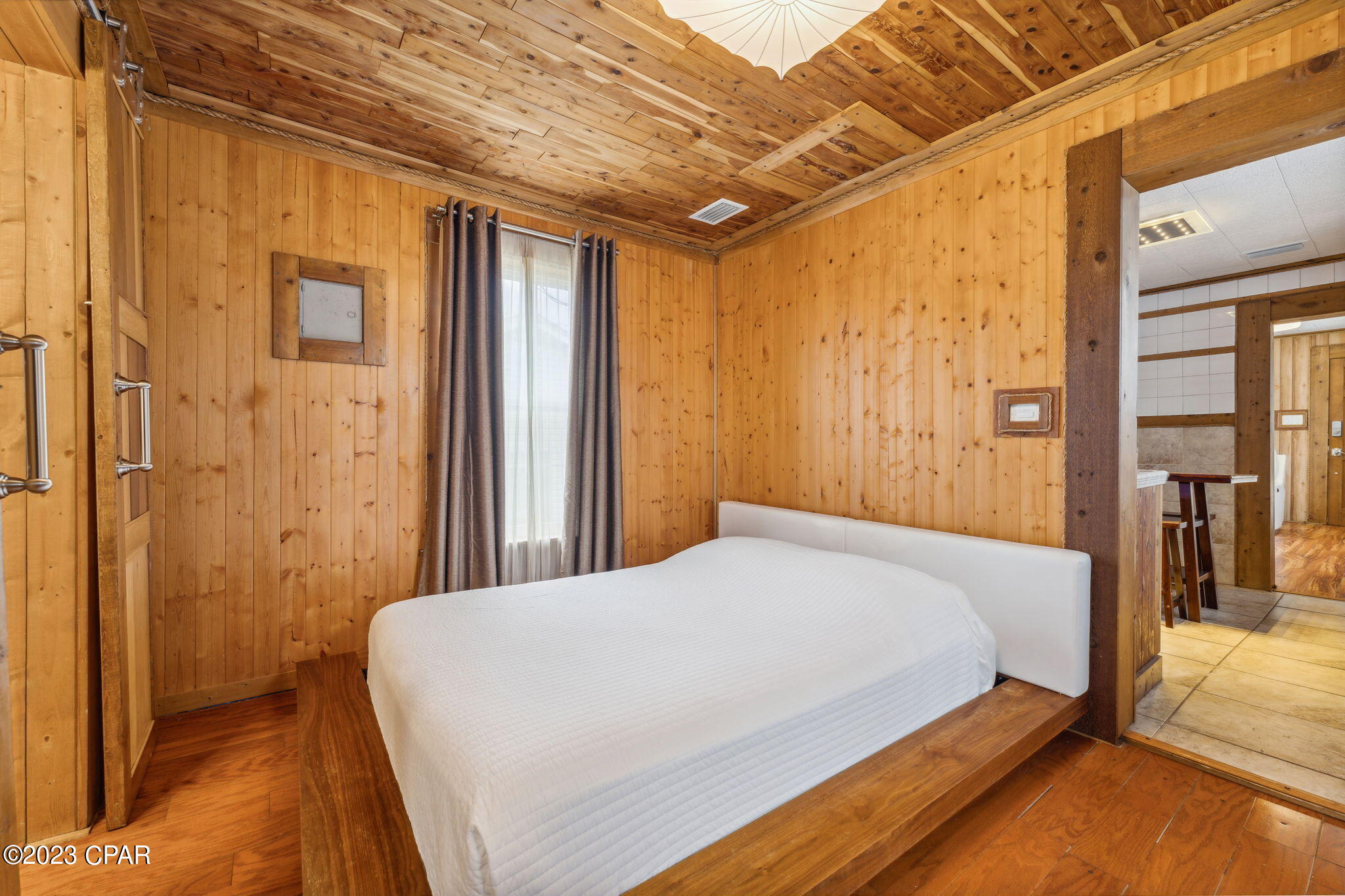 Image 11 For 222 Sherman Avenue