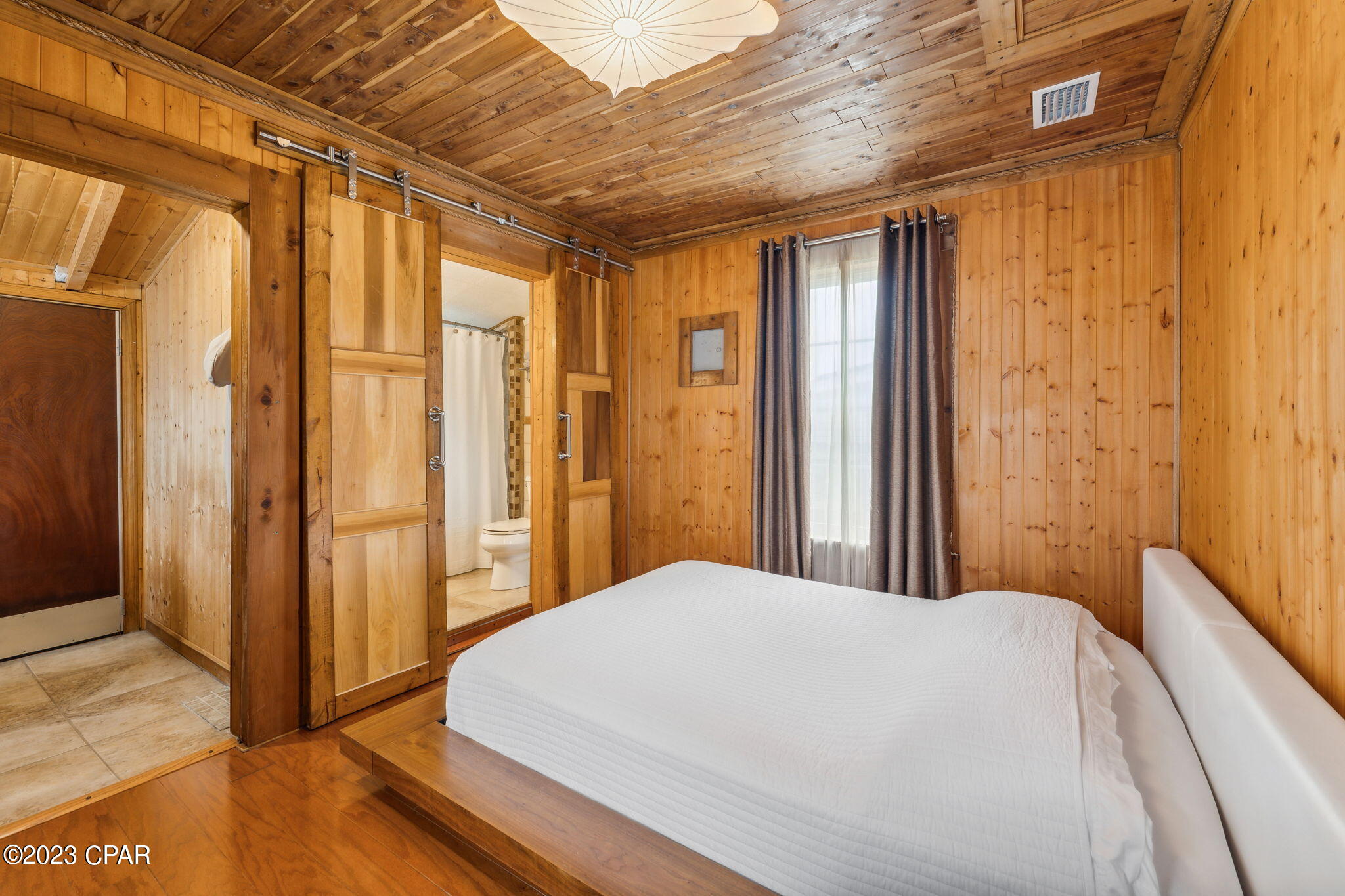 Image 12 For 222 Sherman Avenue