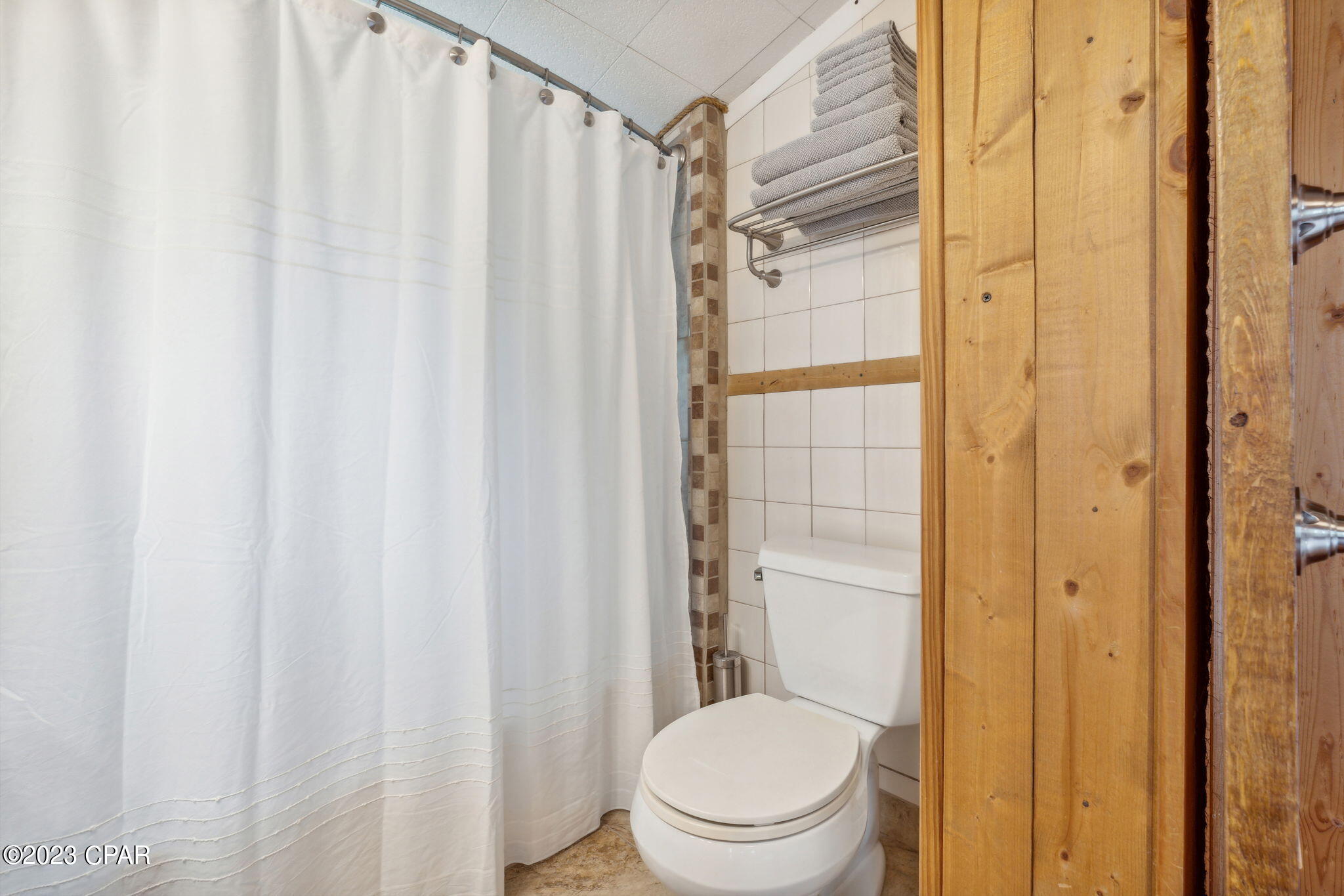 Image 14 For 222 Sherman Avenue