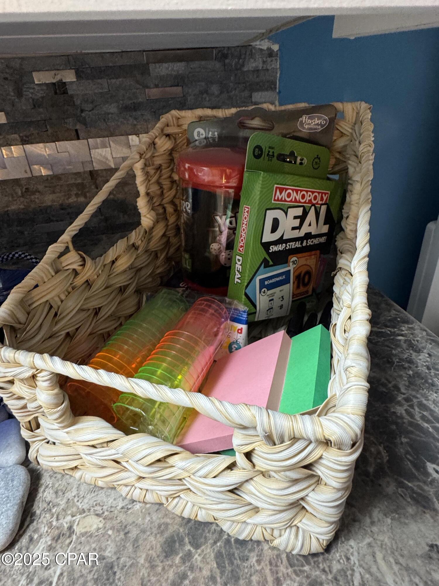 Image 18 For 8817 Thomas Drive A614