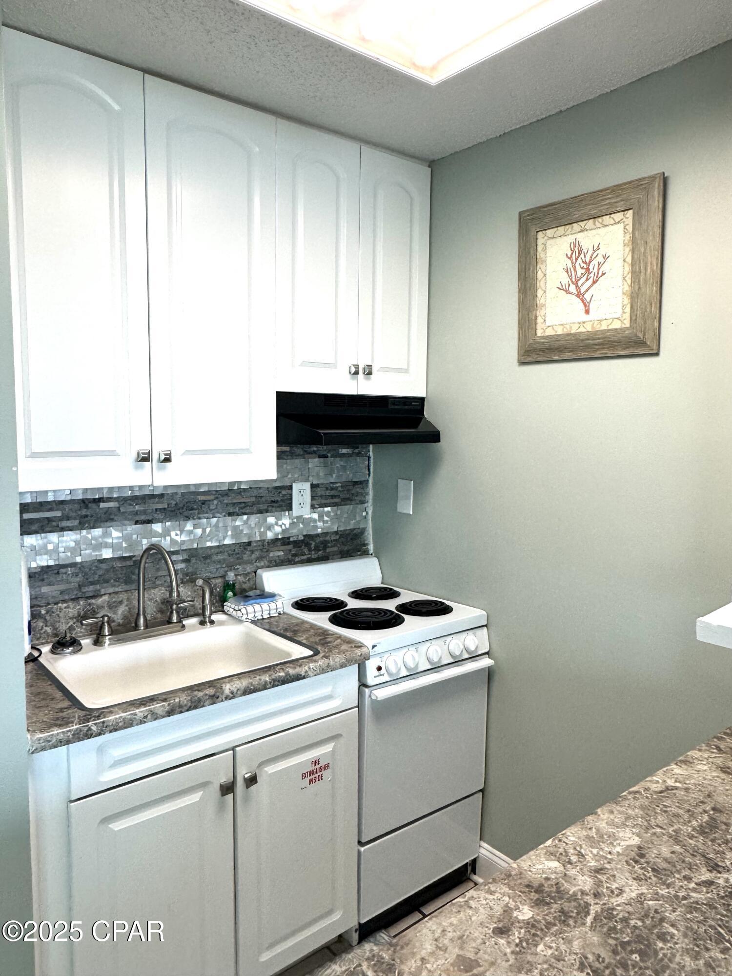 Image 20 For 8817 Thomas Drive A614