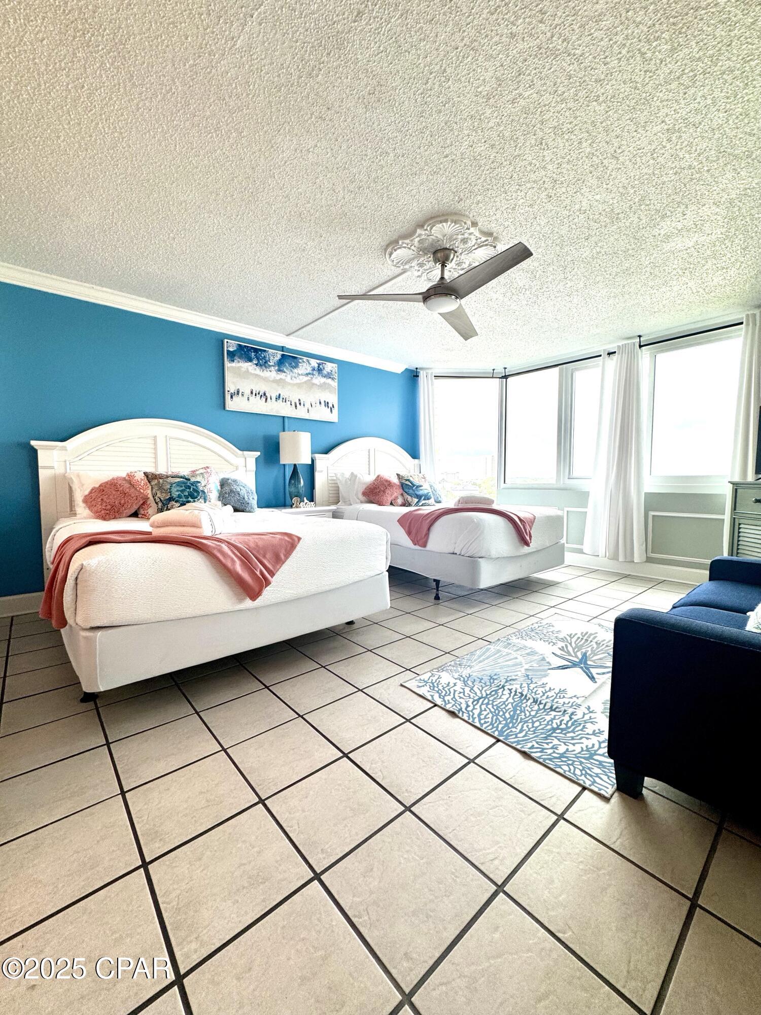 Image 3 For 8817 Thomas Drive A614