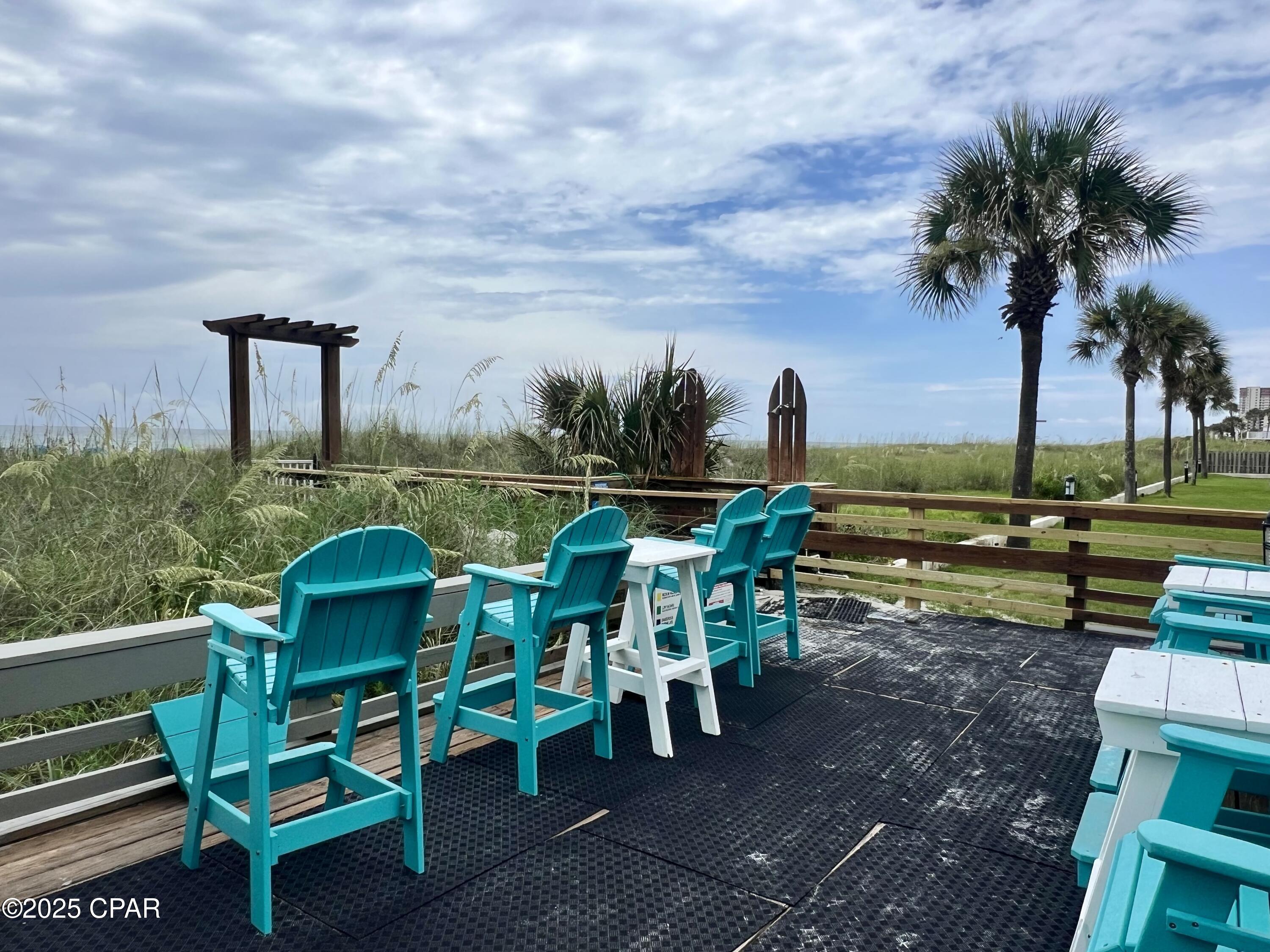 Image 47 For 8817 Thomas Drive A614