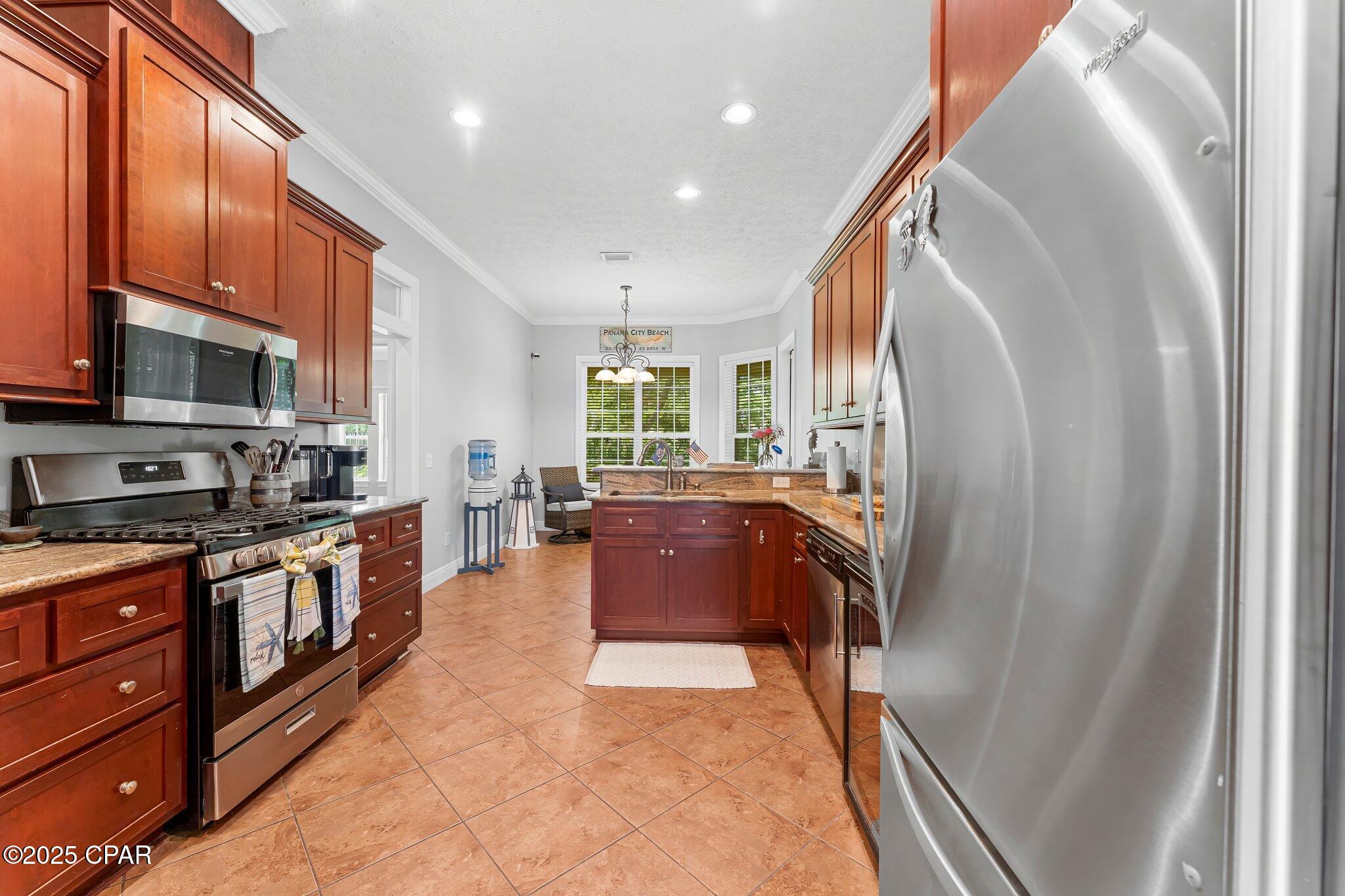 Image 10 For 3532 Fox Run Boulevard