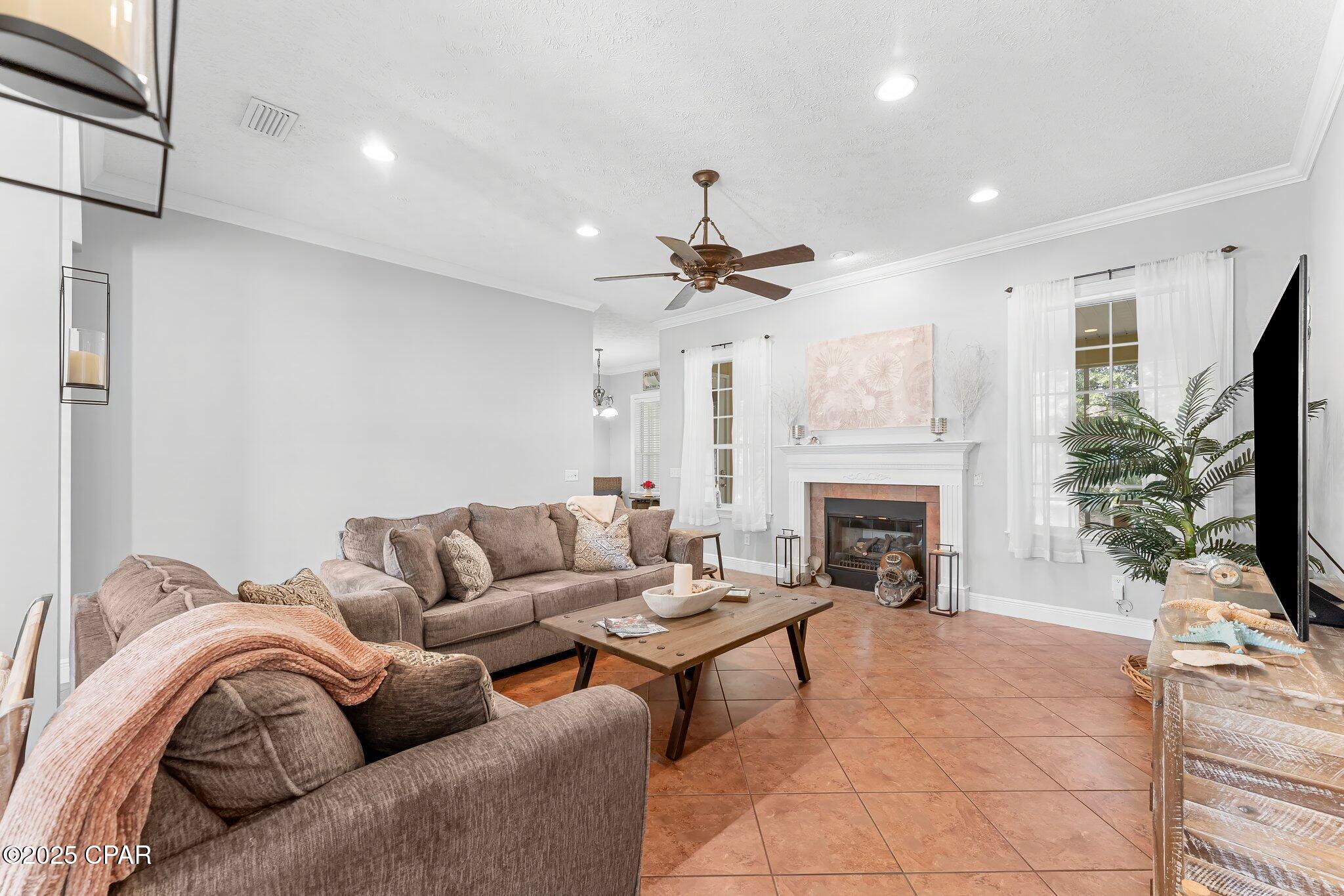 Image 13 For 3532 Fox Run Boulevard