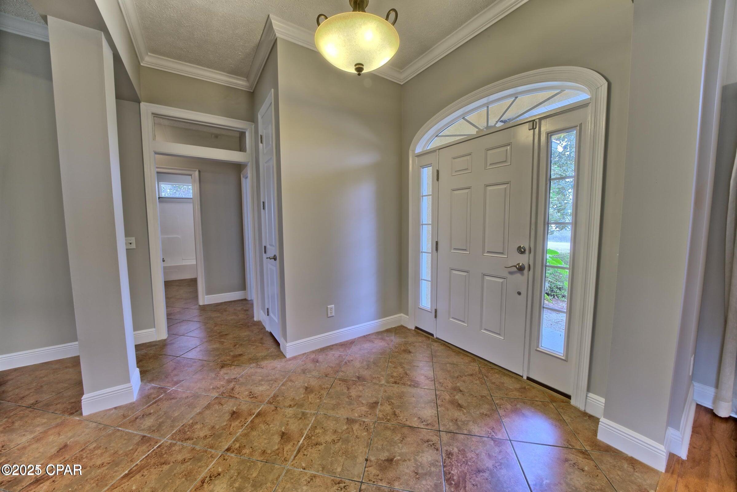 Image 5 For 3532 Fox Run Boulevard