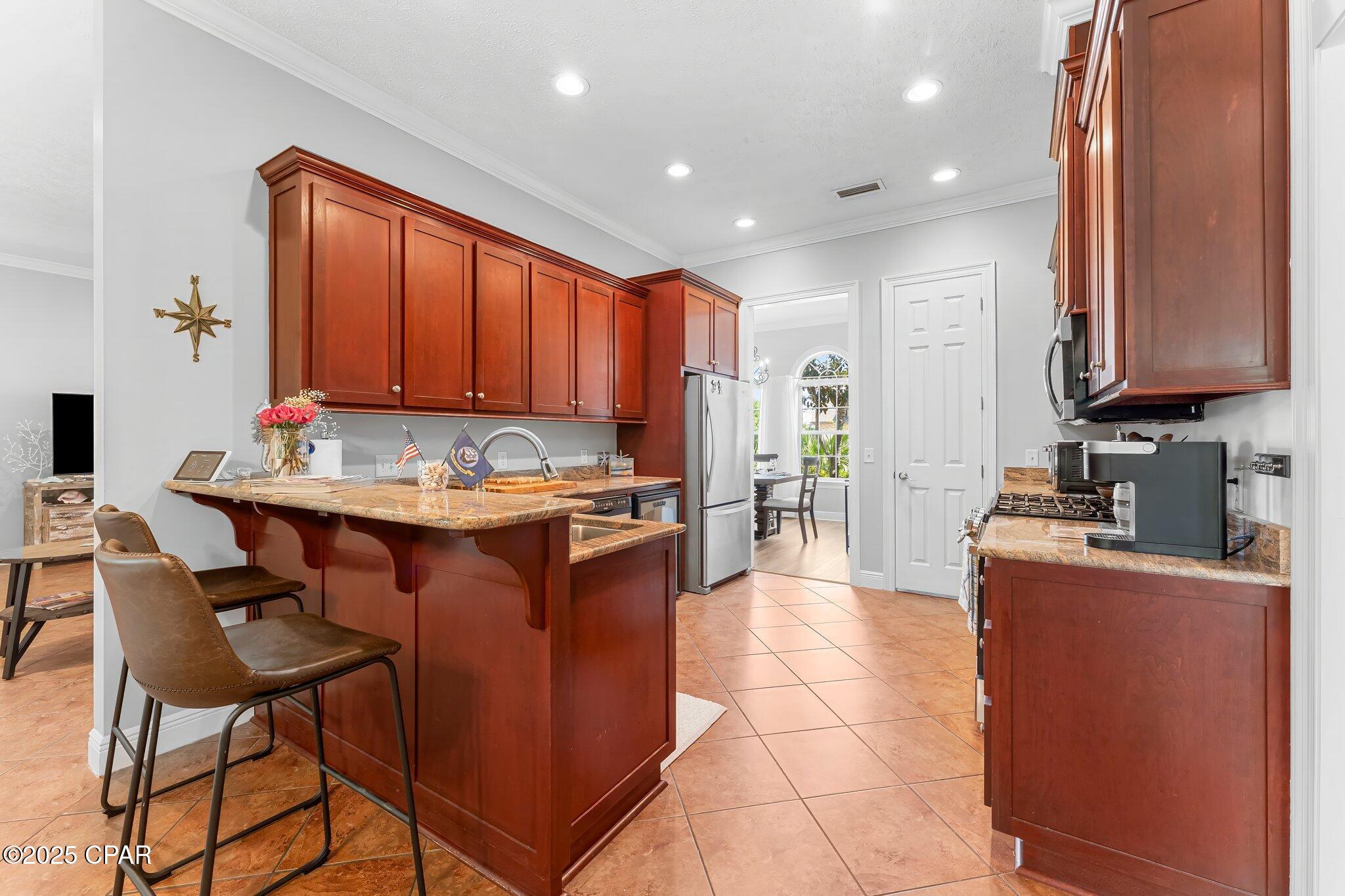 Image 8 For 3532 Fox Run Boulevard