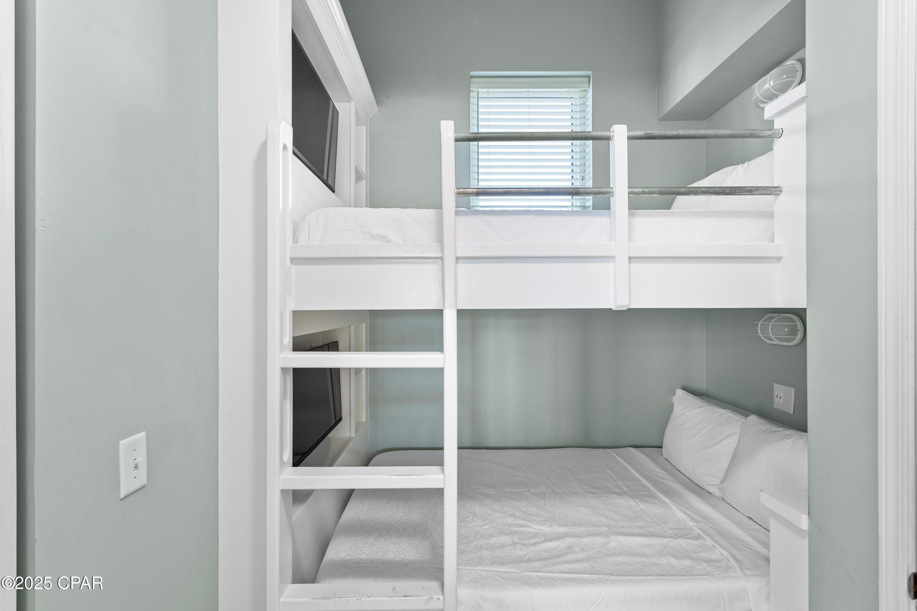 Image 27 For 15625 Front Beach Road Unit 111