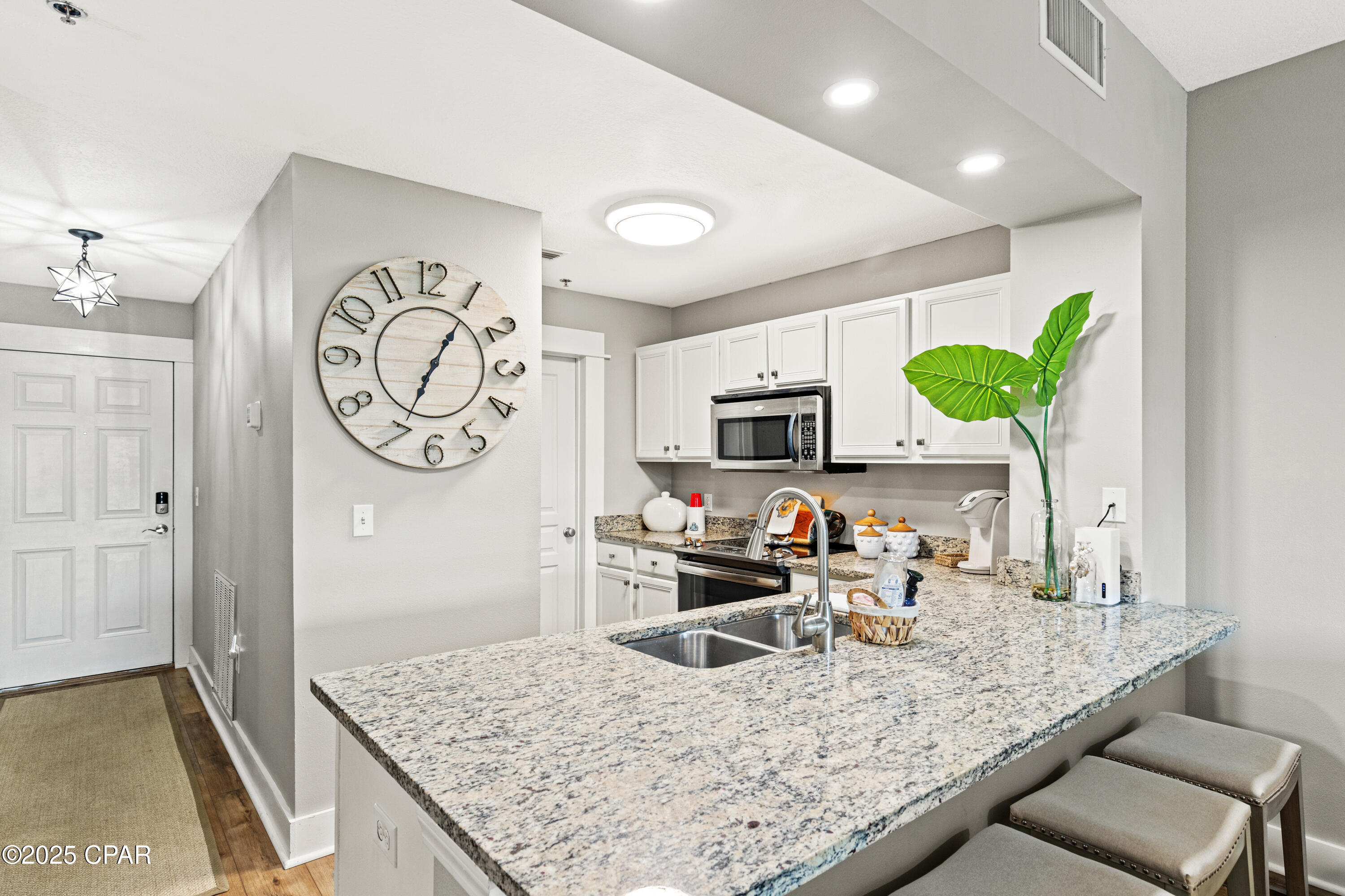 Image 7 For 3300 Highway 98  210