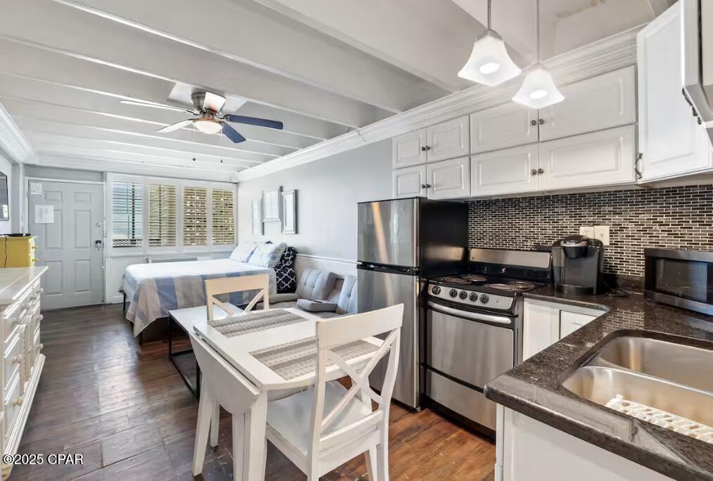 Listing photo id 20 for 14401 Front Beach 319 Road 319