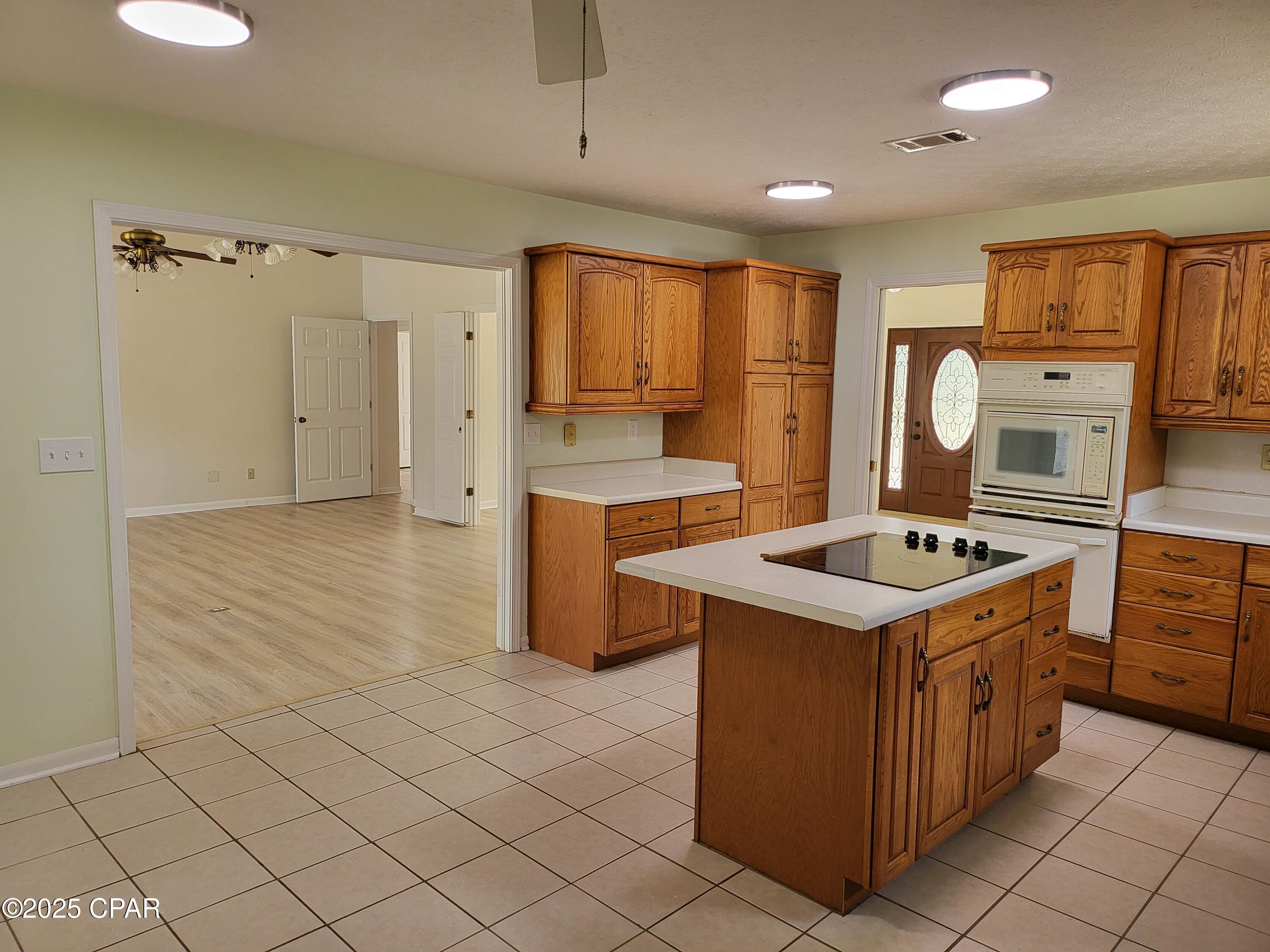 Image 11 For 1416 Houston Road