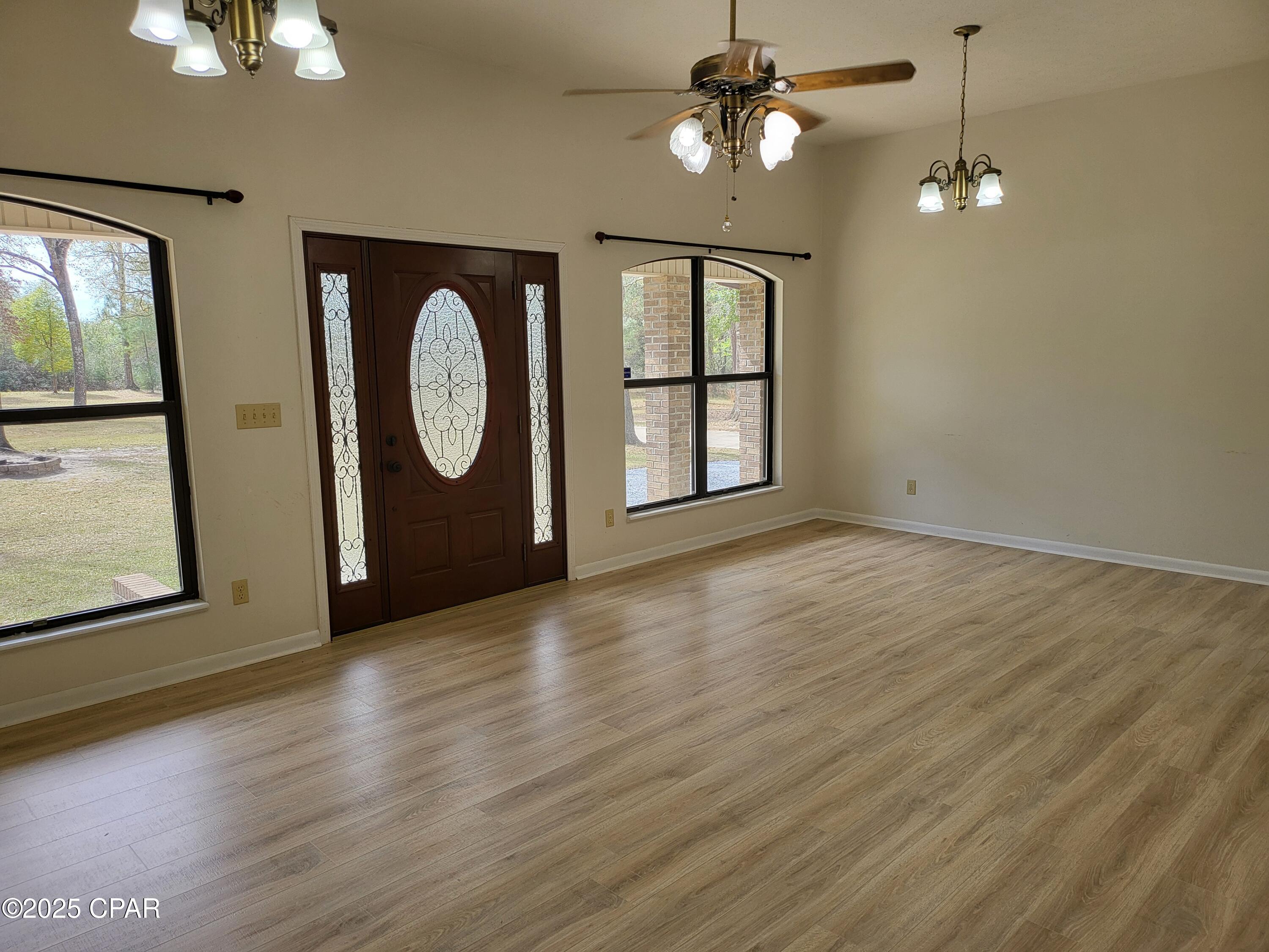 Image 14 For 1416 Houston Road