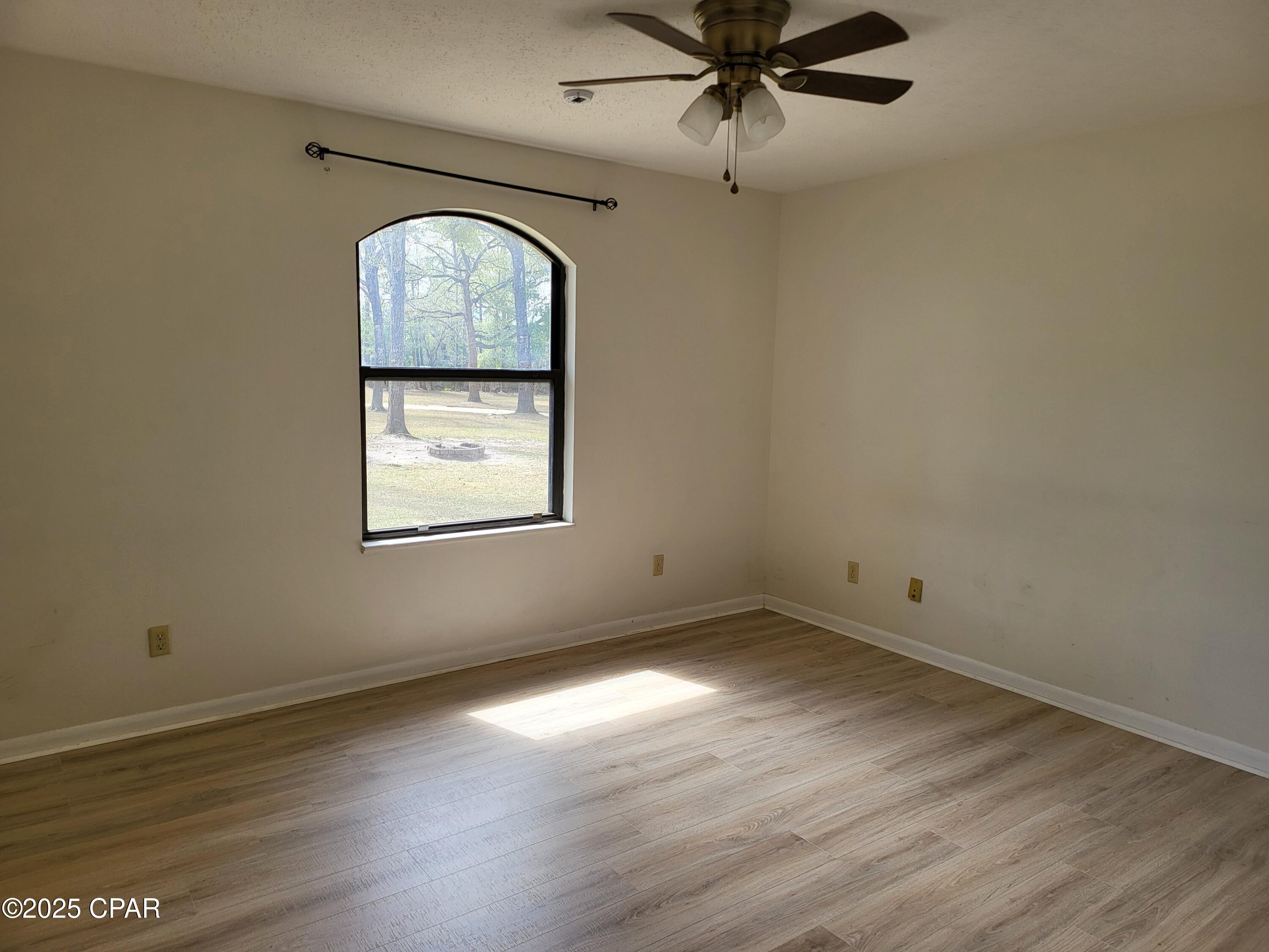 Image 20 For 1416 Houston Road