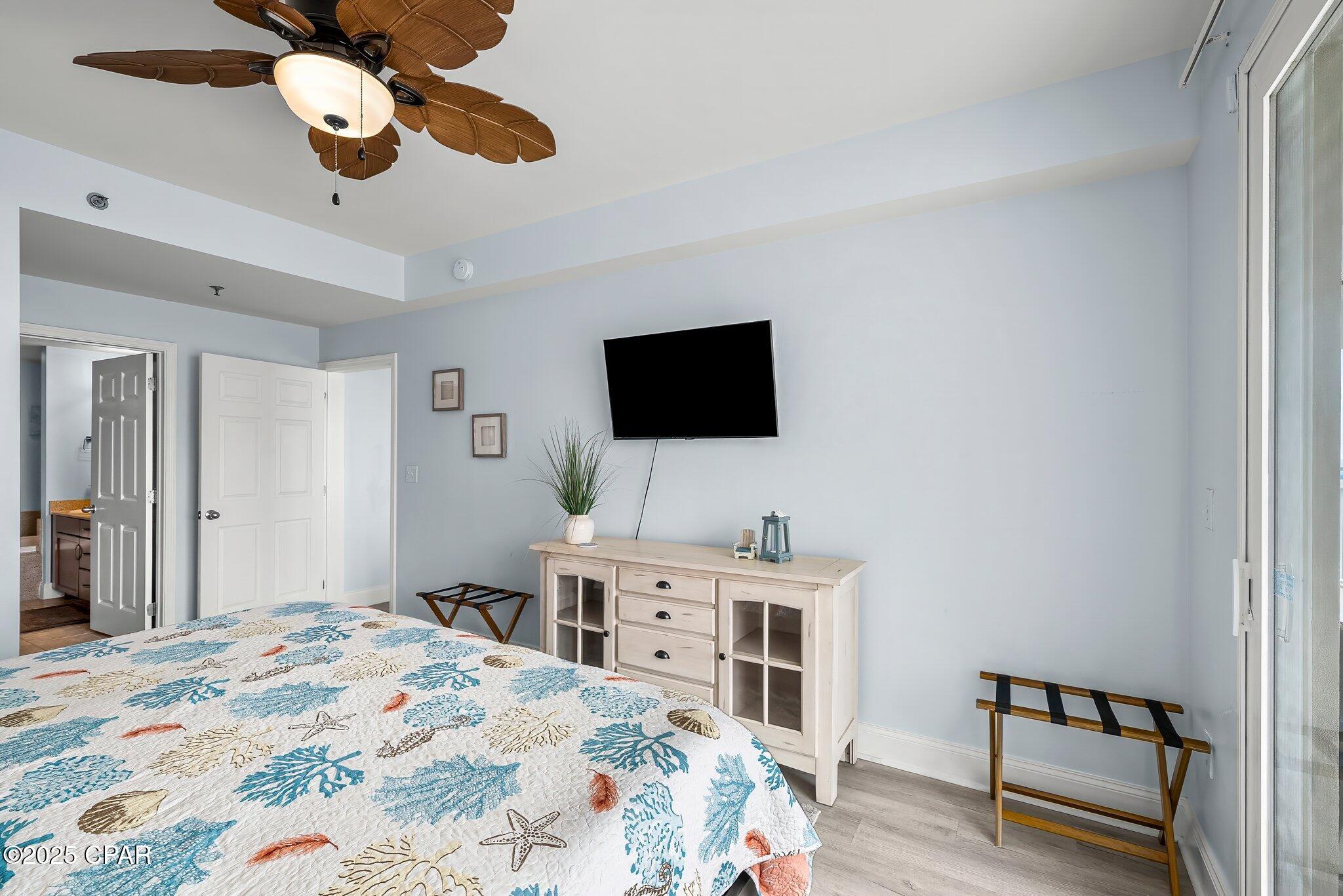 Image 13 For 9860 Thomas Drive 501