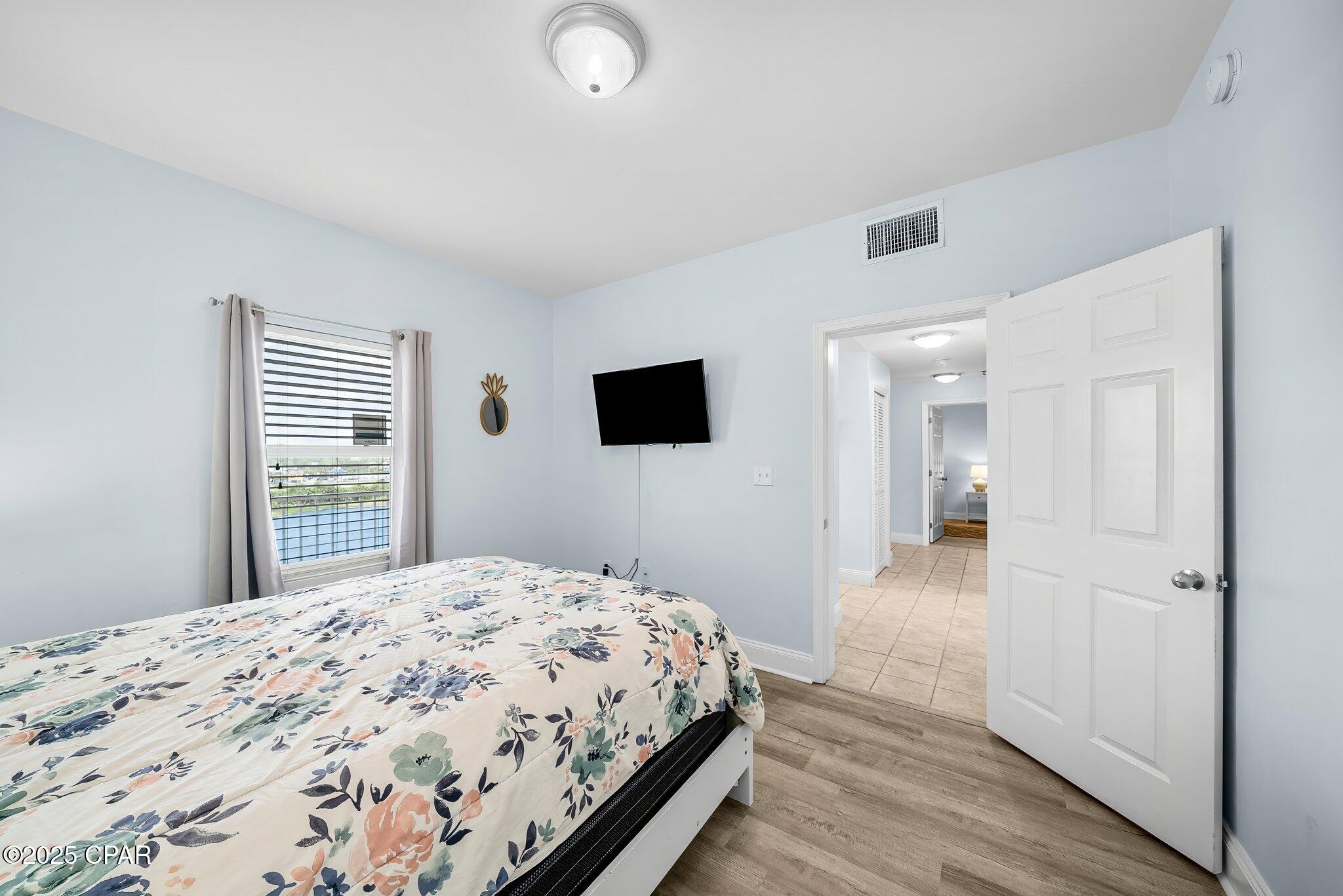 Image 22 For 9860 Thomas Drive 501