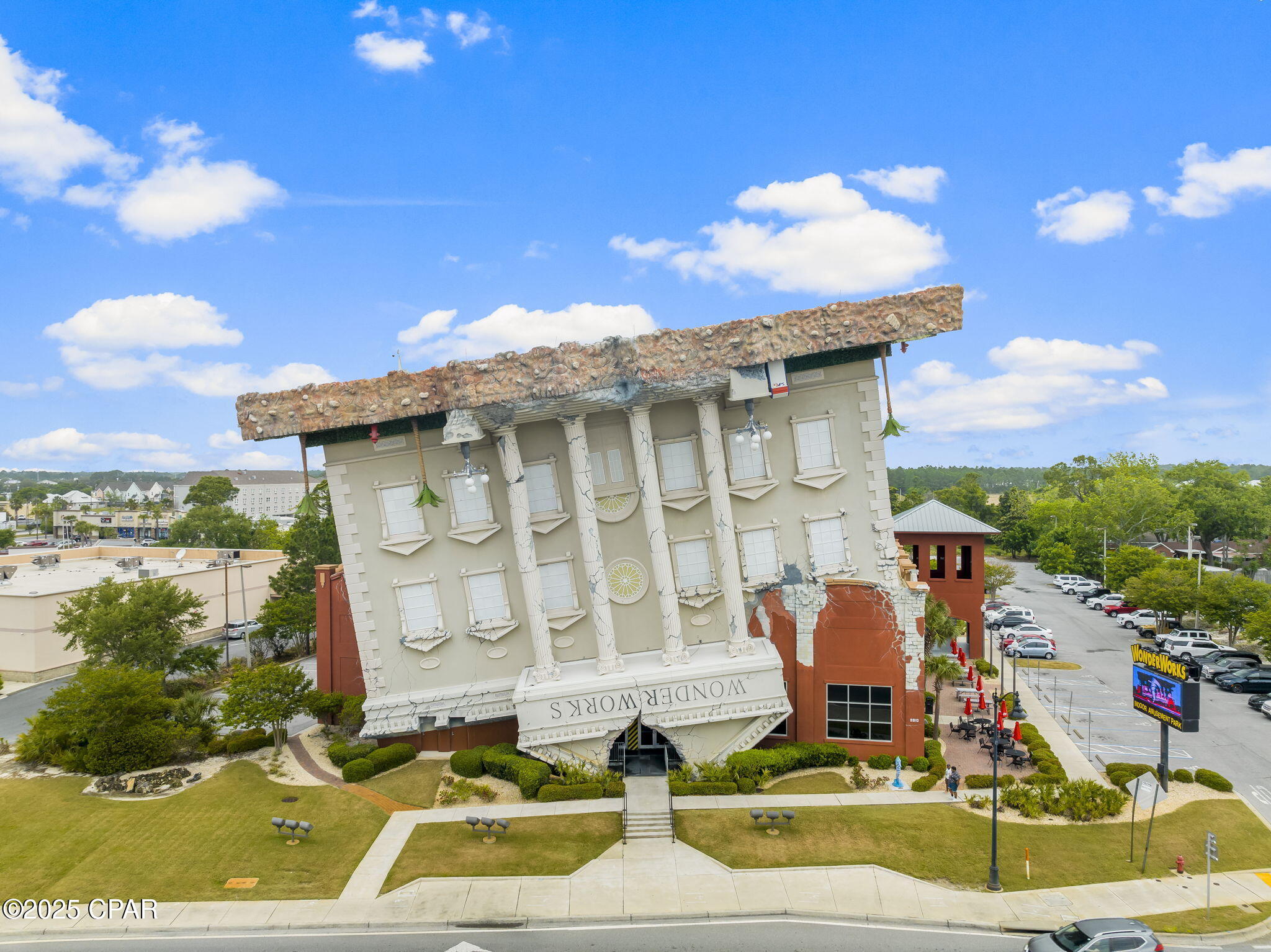 Image 50 For 9860 Thomas Drive 501