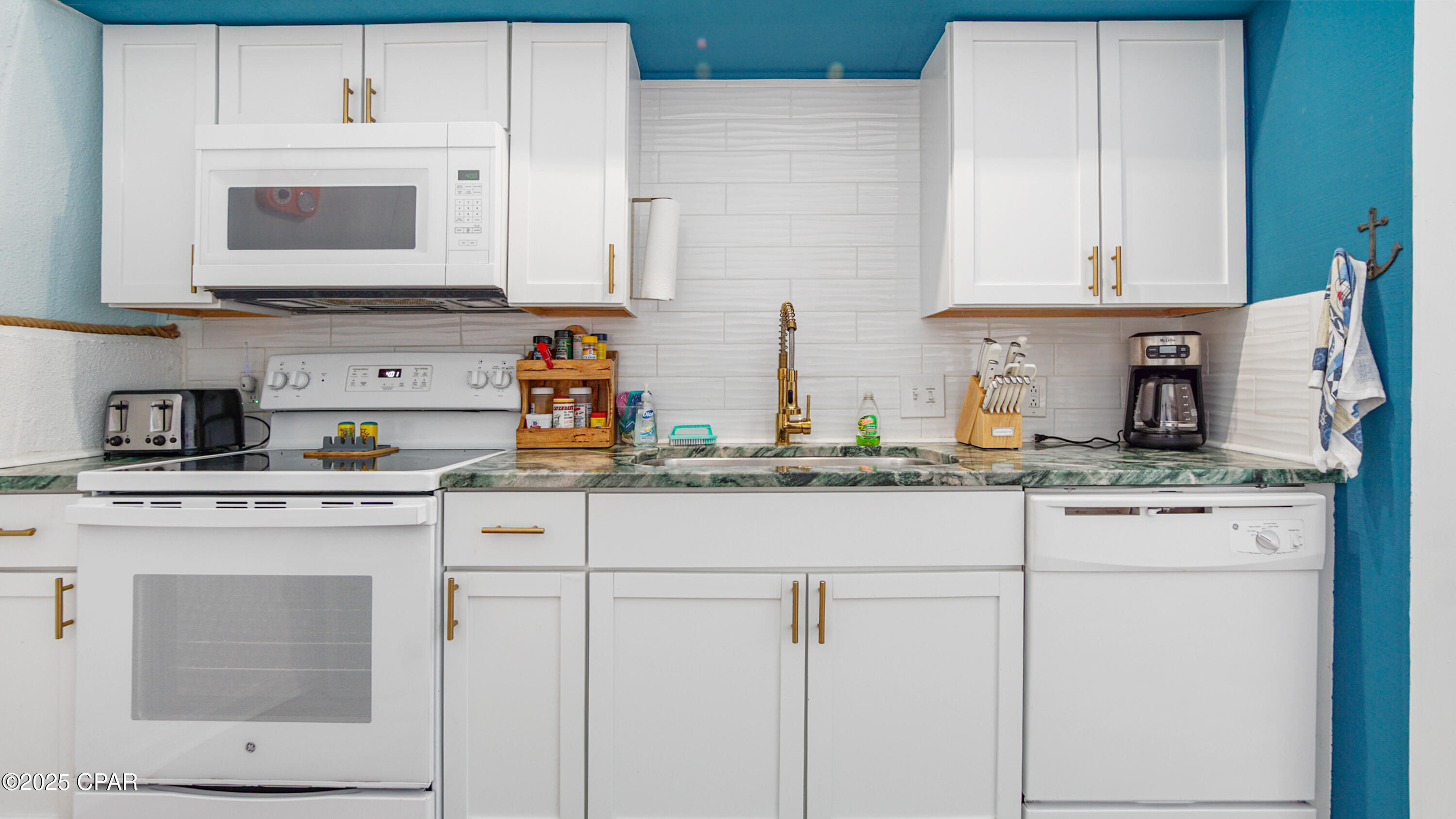 Image 14 For 313 13th Street