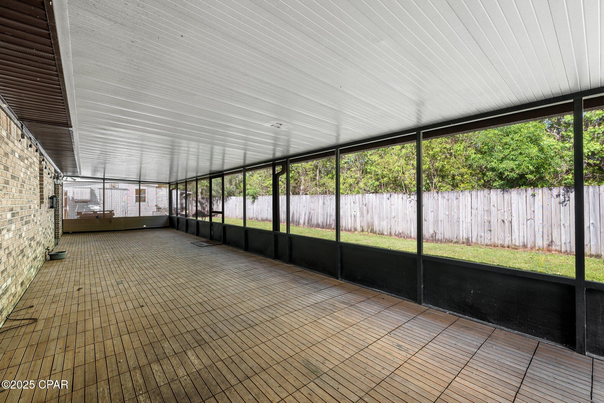 Image 24 For 2745 Ravenwood Court