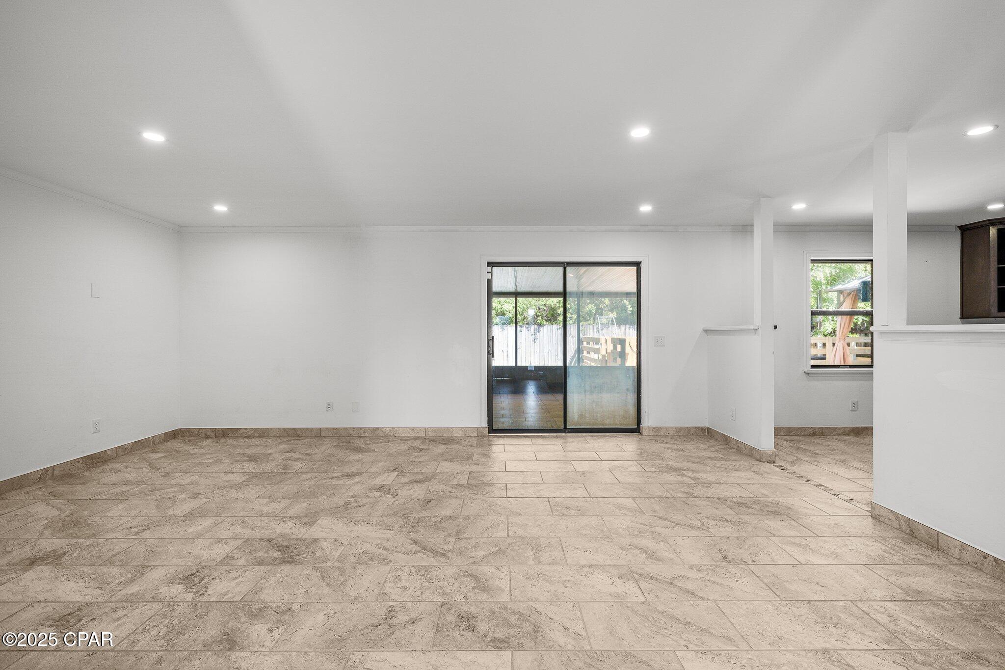 Image 5 For 2745 Ravenwood Court