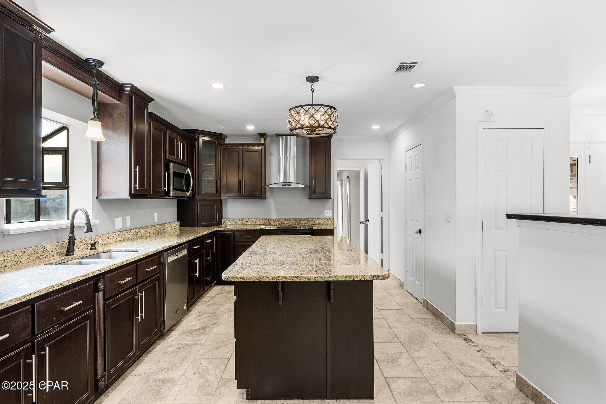 Image 8 For 2745 Ravenwood Court