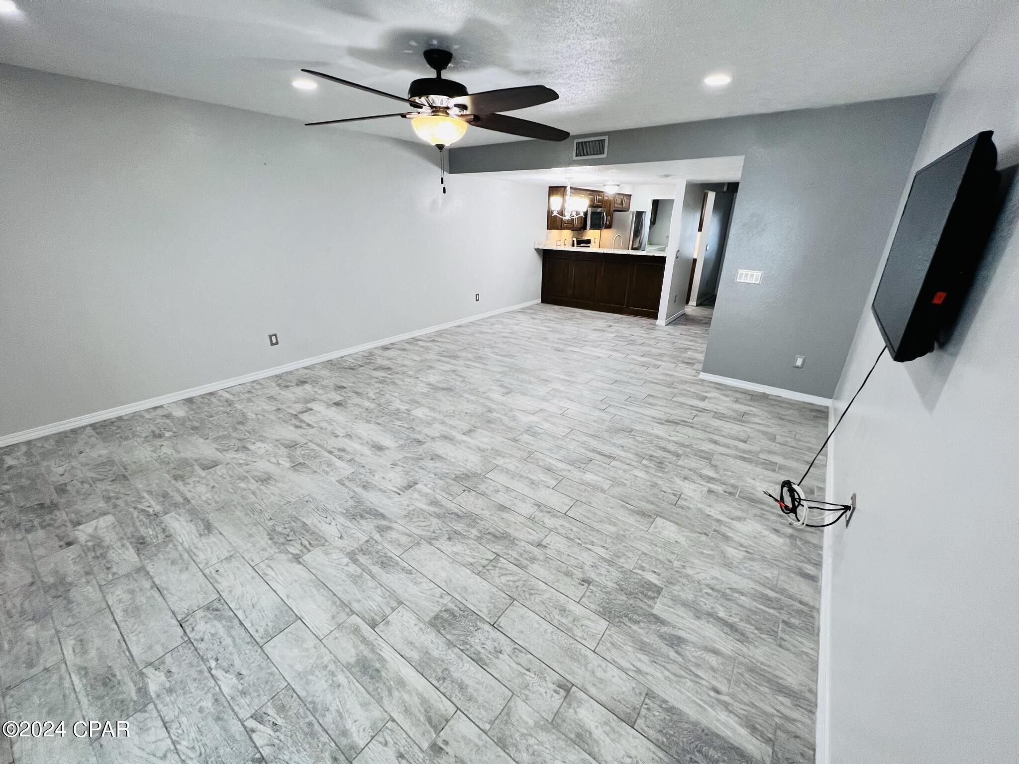 Image 12 For 8623 Lagoon Drive B10