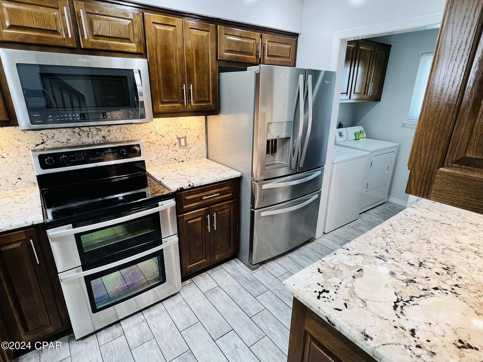 Image 3 For 8623 Lagoon Drive B10