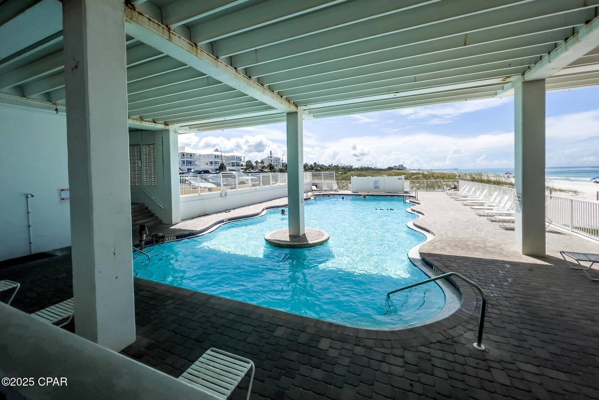 Listing photo id 27 for 14401 Front Beach Road 416