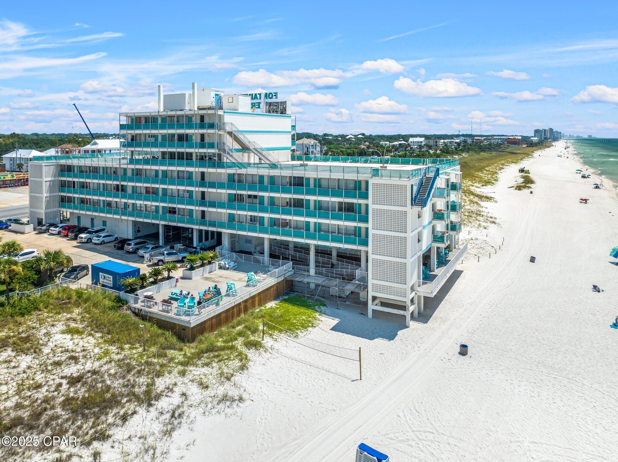 Listing photo id 3 for 14401 Front Beach Road 416