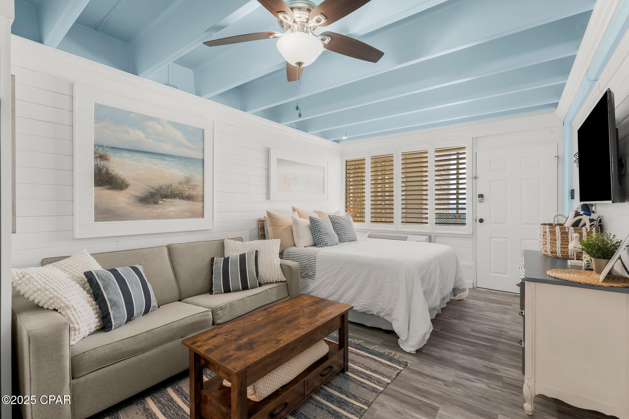 Listing photo id 7 for 14401 Front Beach Road 416